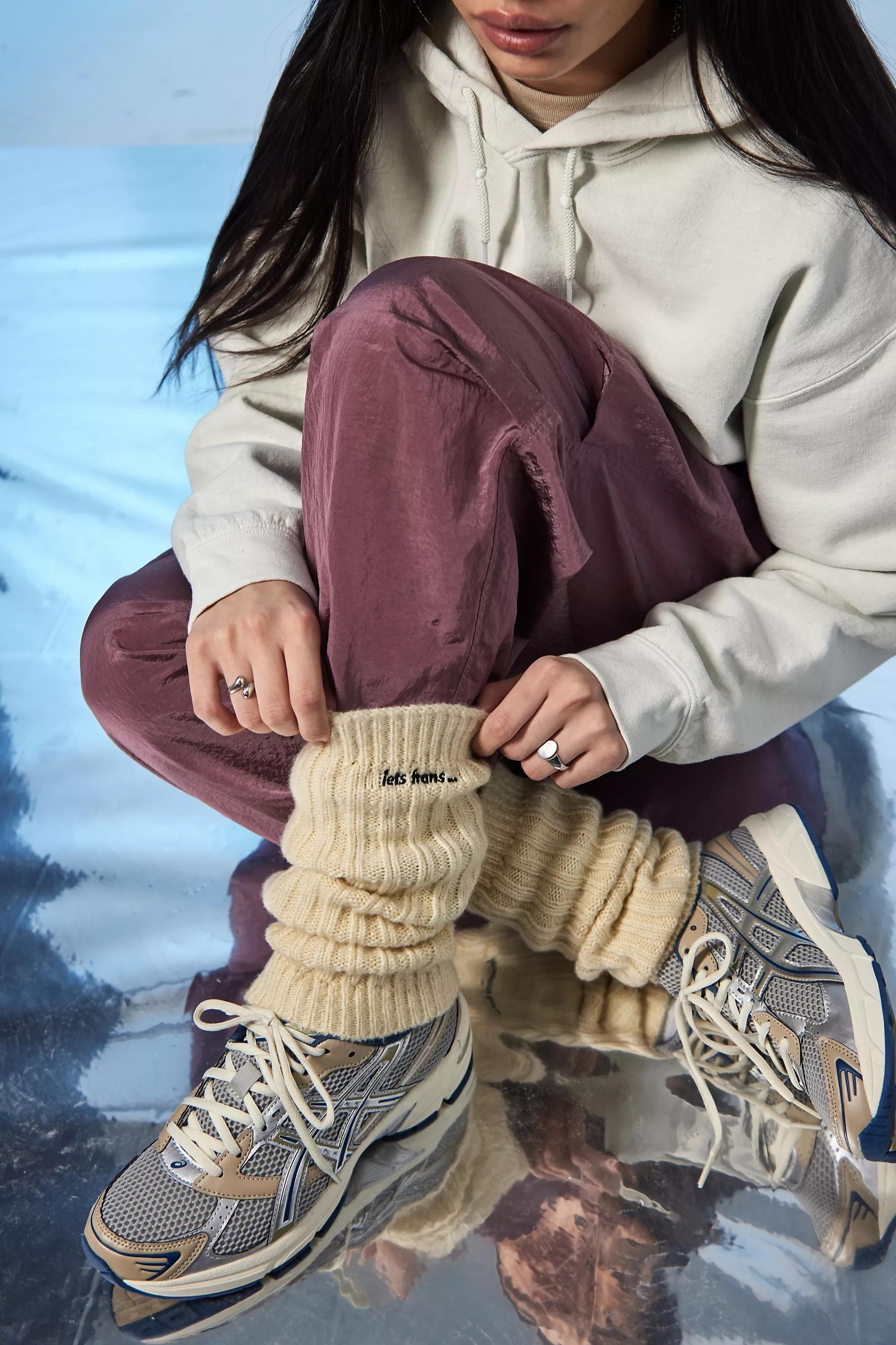 White Ivory Iets Frans... Ecru Leg Warmers, , large image number 1