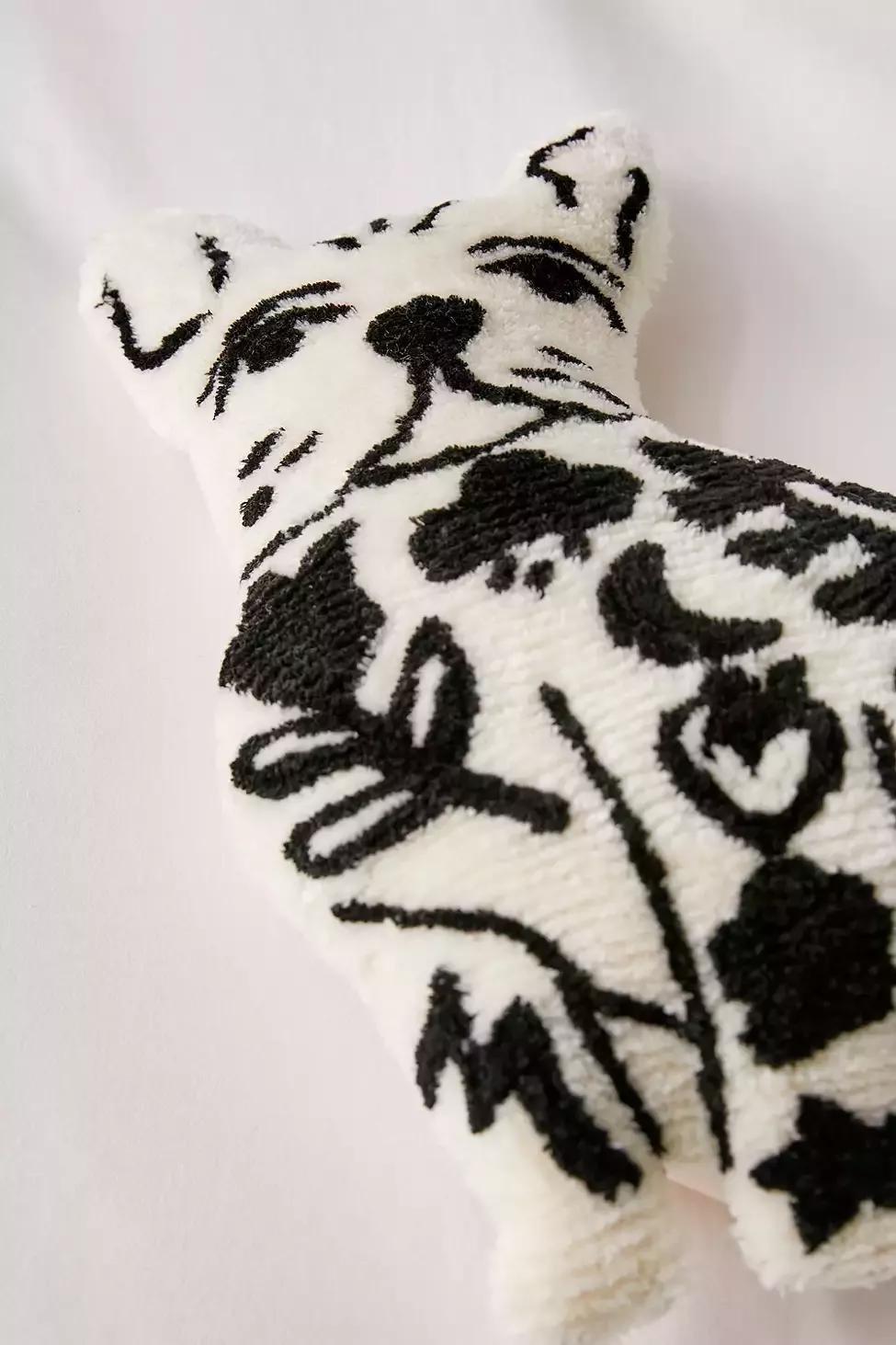 White Frenchie Tufted Throw Cushion, , large image number 2