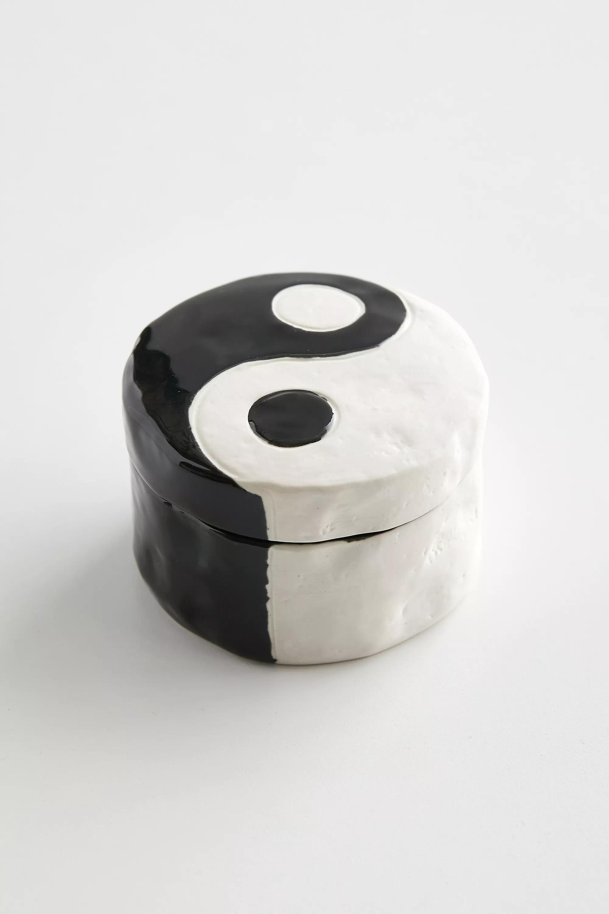 White Yin & Yang Stash Box, , large image number 3