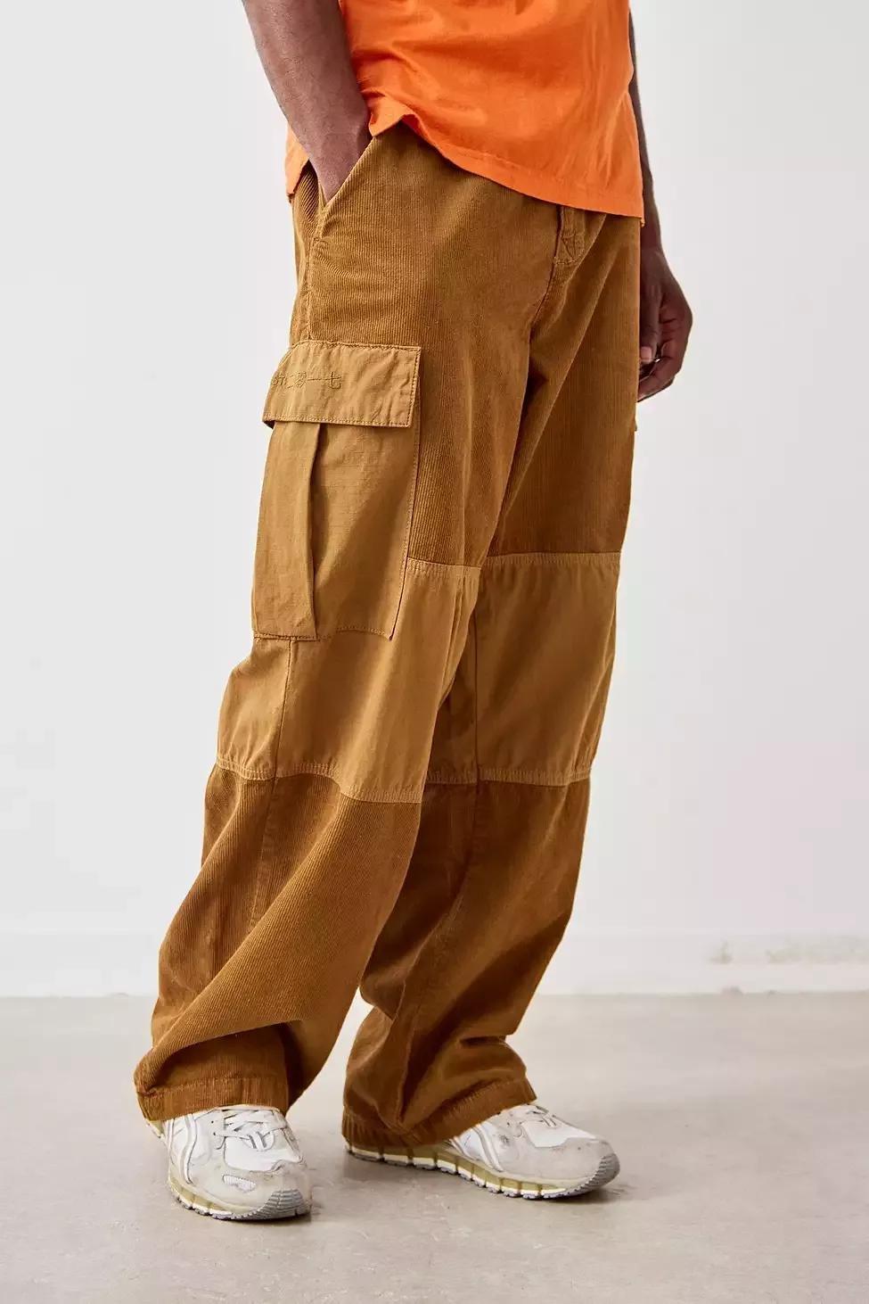 Uo store cargo pants