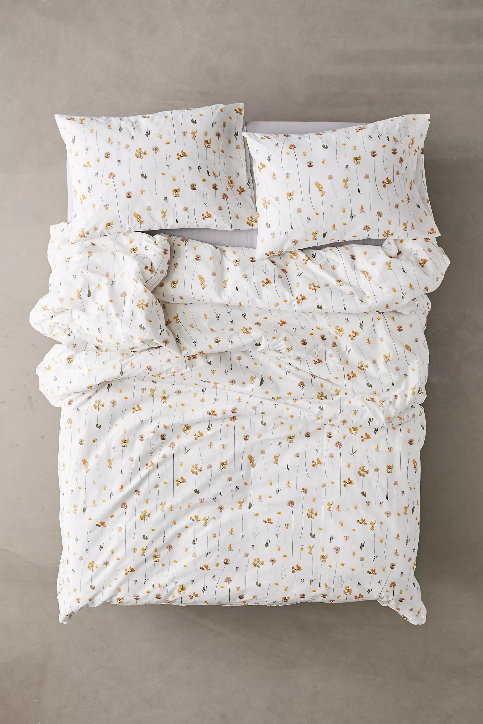 White Buttercup Duvet Set, , large image number 1