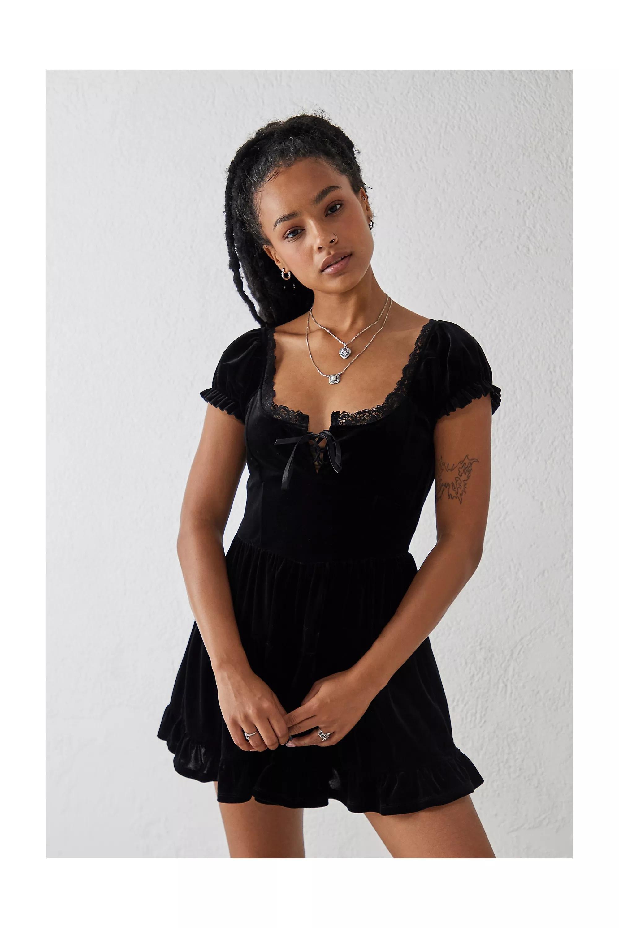 Black Lily Velvet Playsuit, , large image number 0