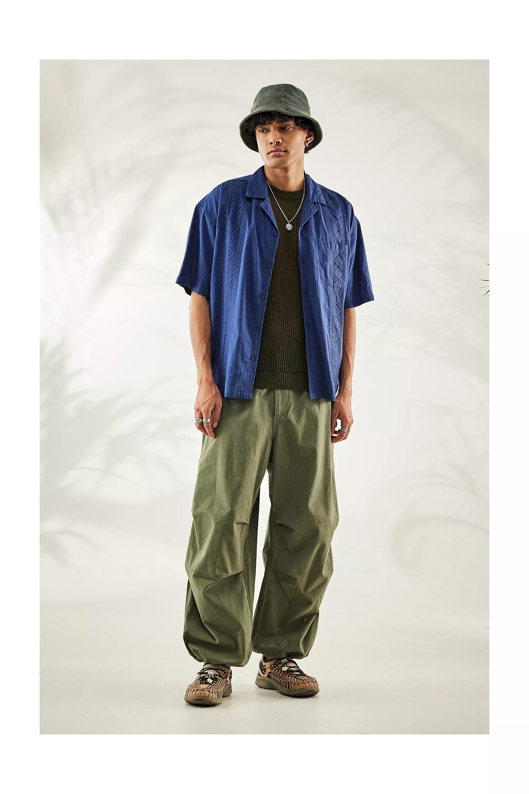 Urban Outfitters - Khaki Bdg Baggy Tech Pants