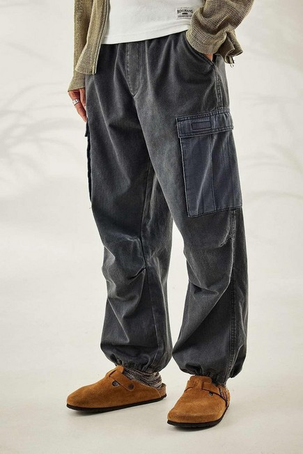 Urban Outfitters - Black Washed Cargo Pants