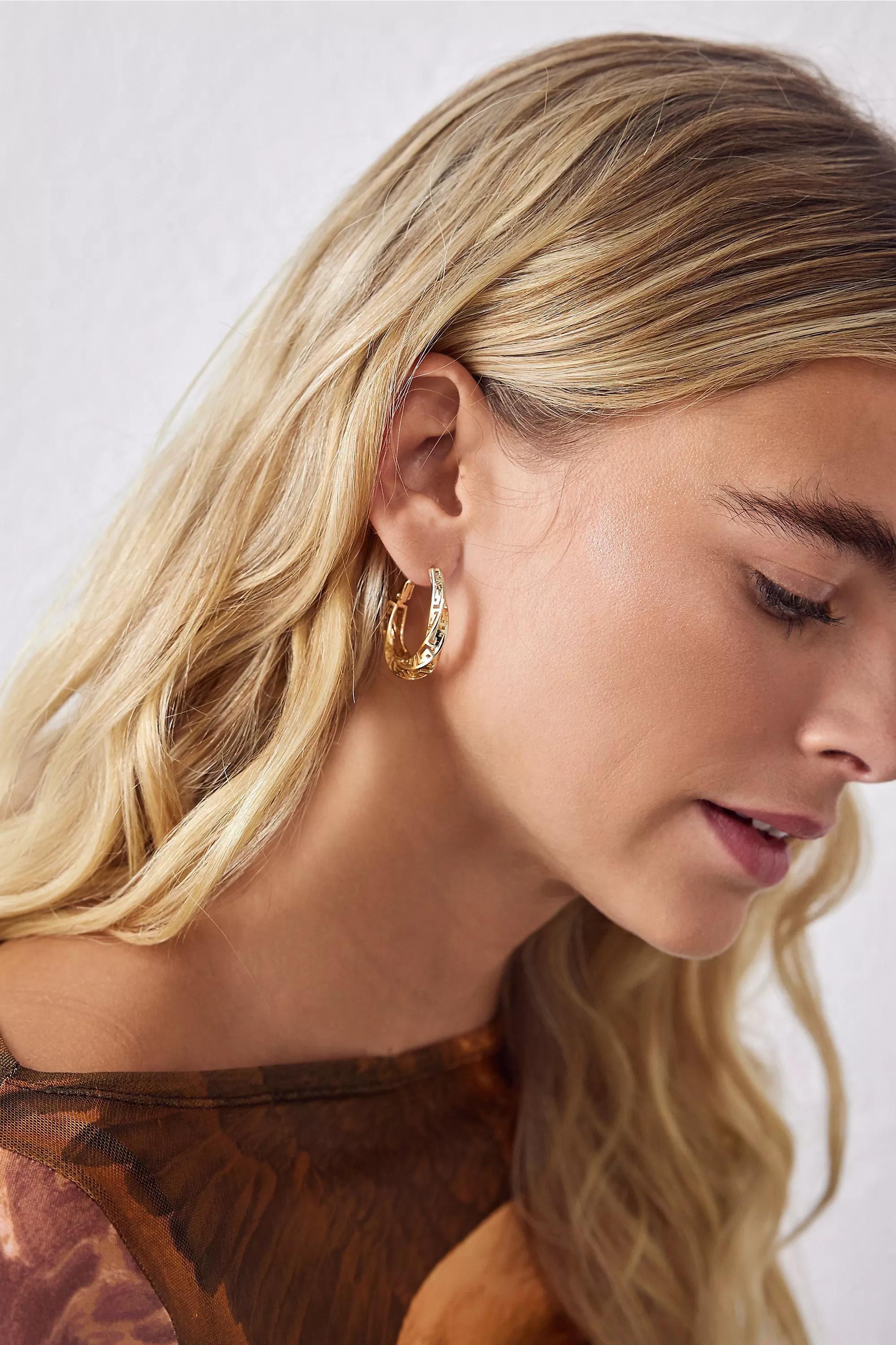 Gold Motif 70S Hoop Earring, GOLD, large image number 1