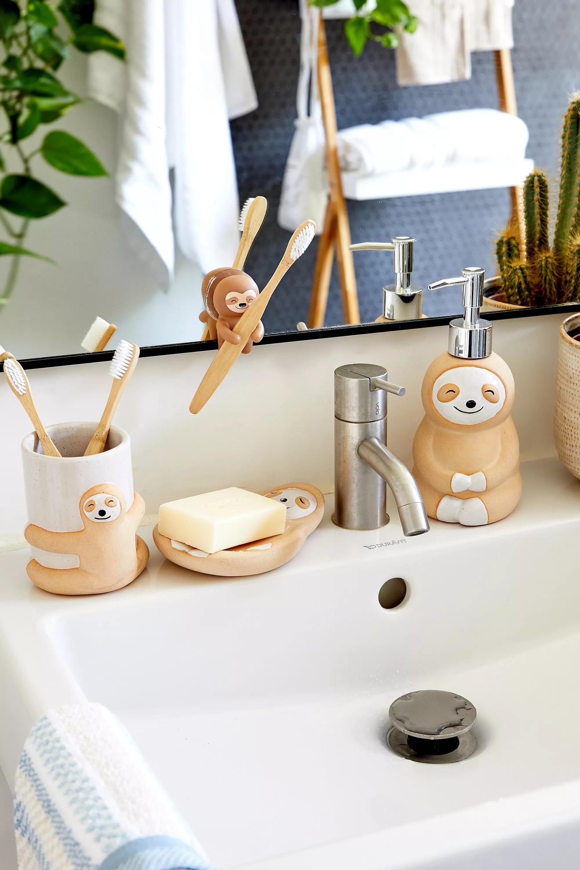 Beige Sloth Soap Dispenser, , large image number 2