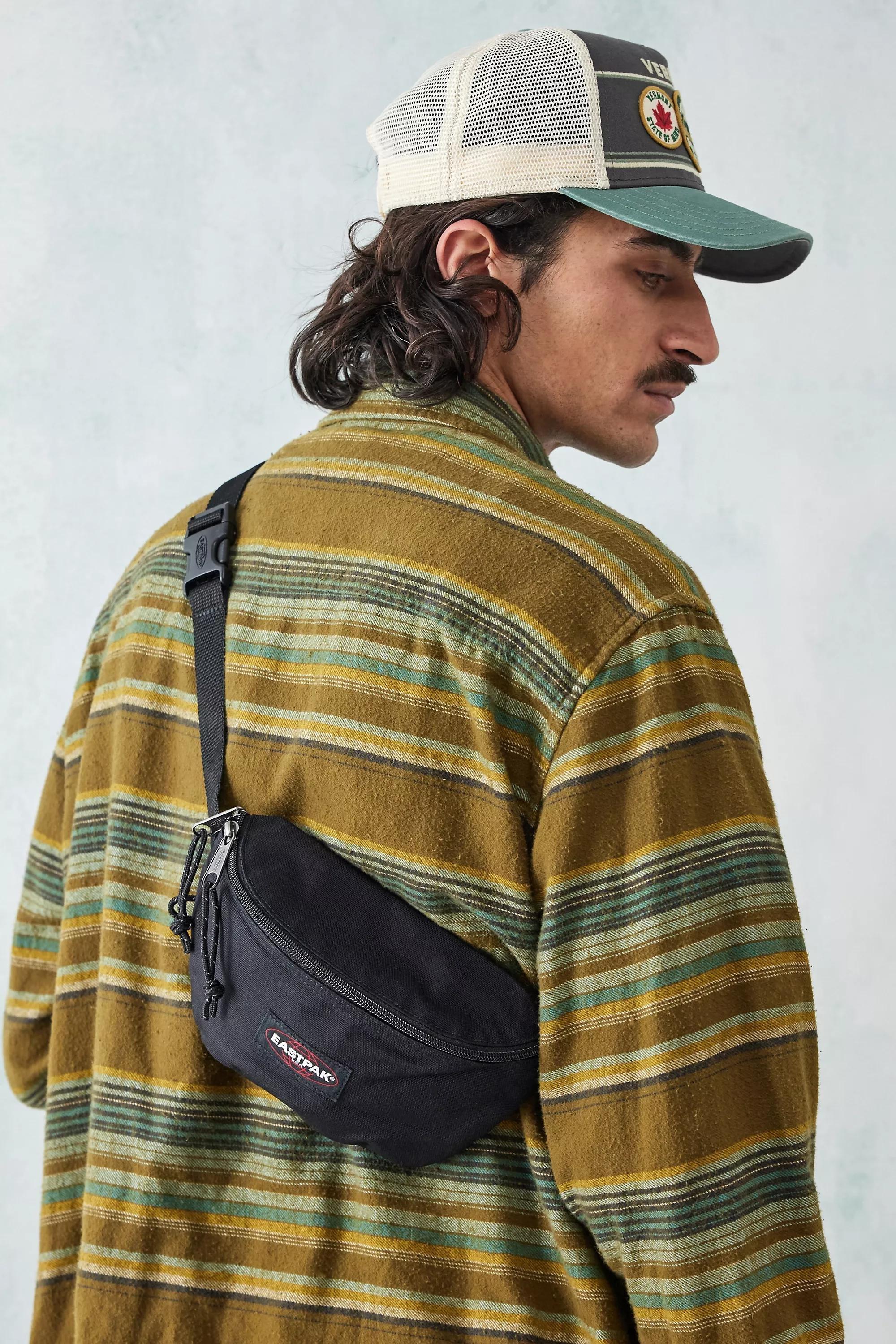 Urban Outfitters - Black Springer Bum Bag