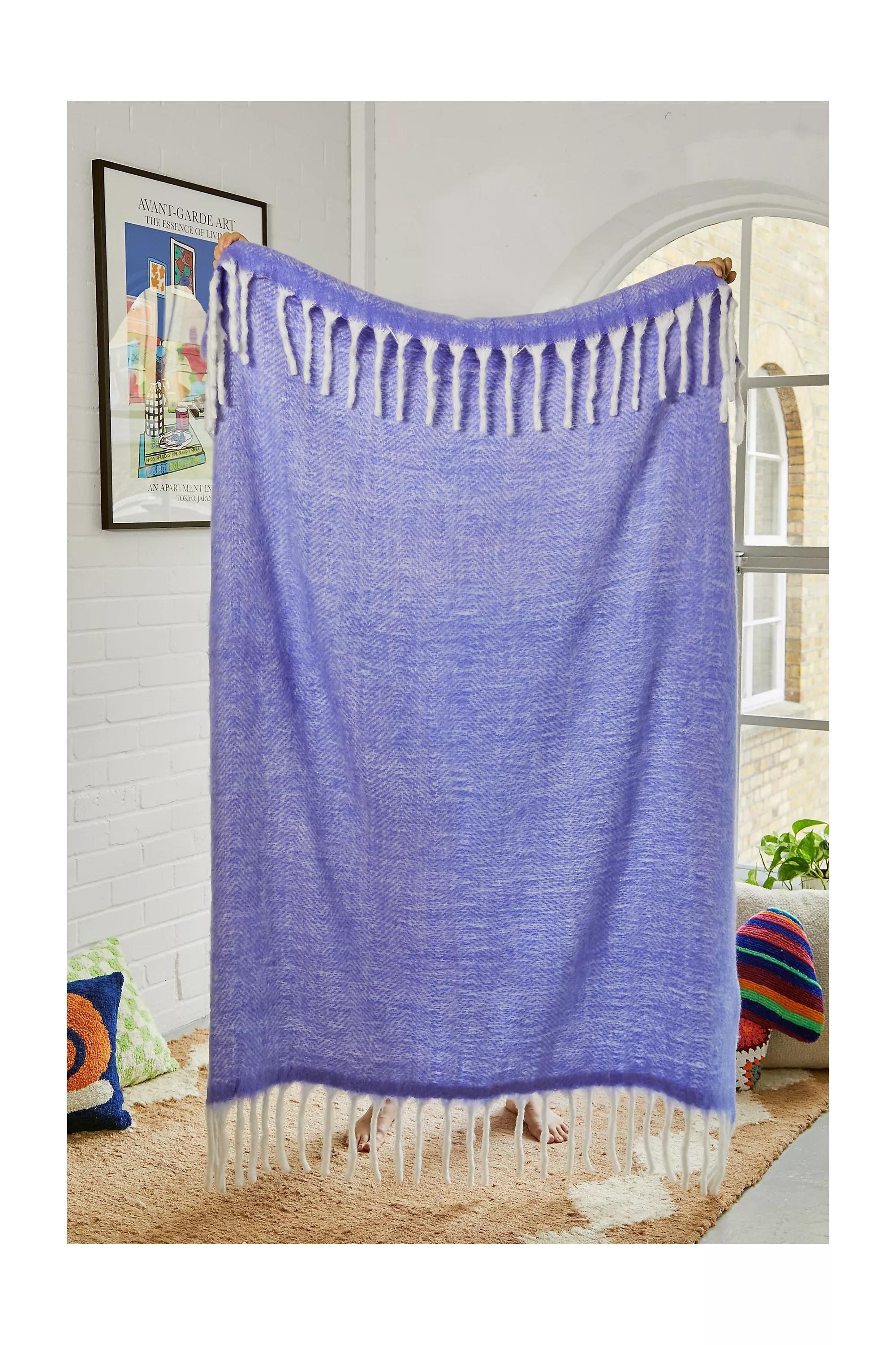 Purple Periwinkle Cosy Throw Blanket, , large image number 0