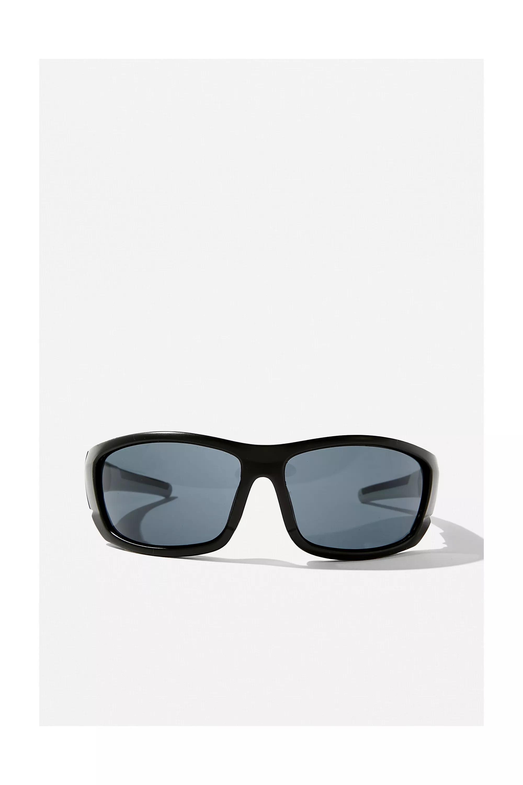 Urban Outfitters - Black Iets Leni