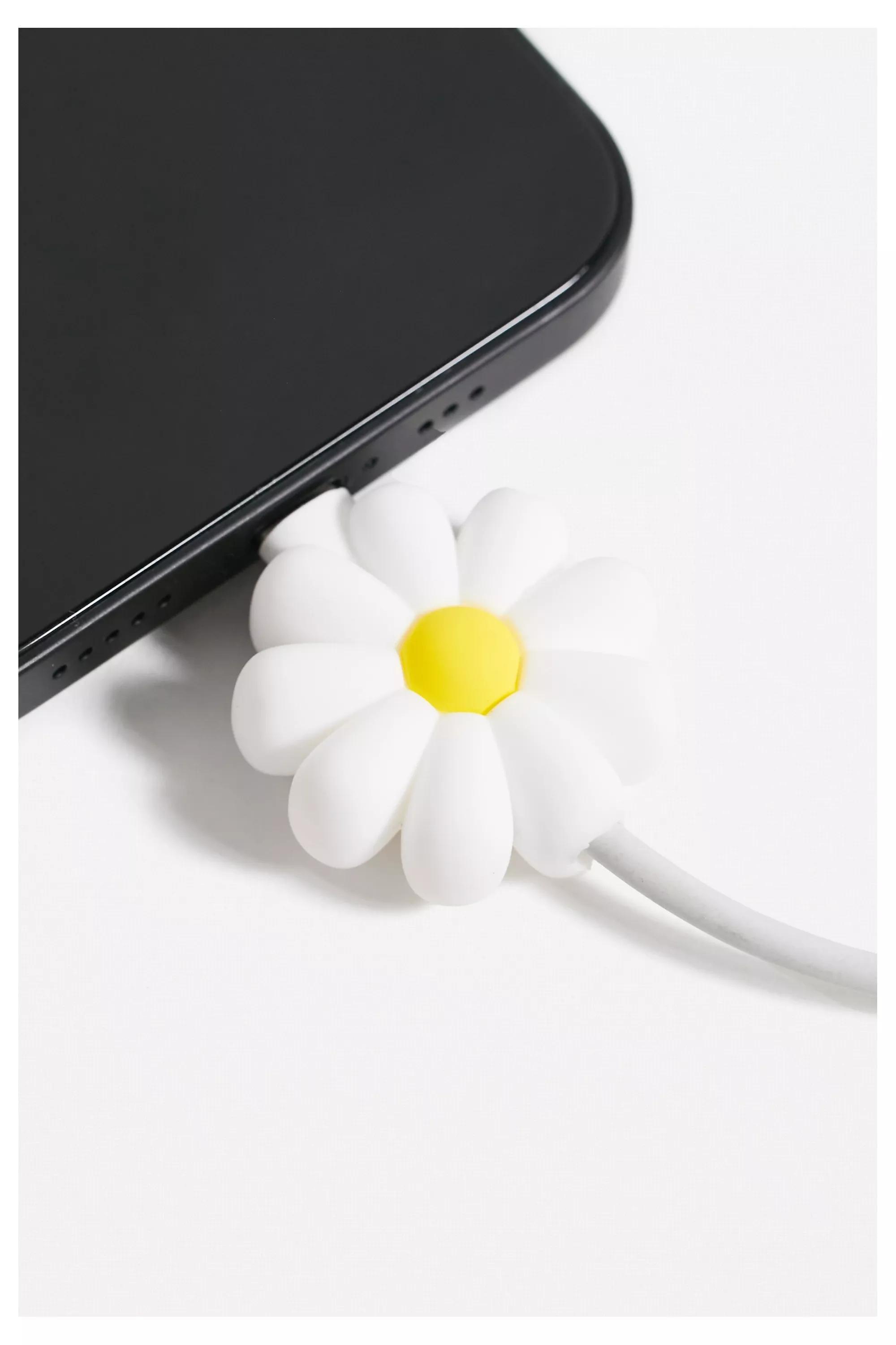 White Mojipower Daisy Cable Protector, WHT, large image number 0