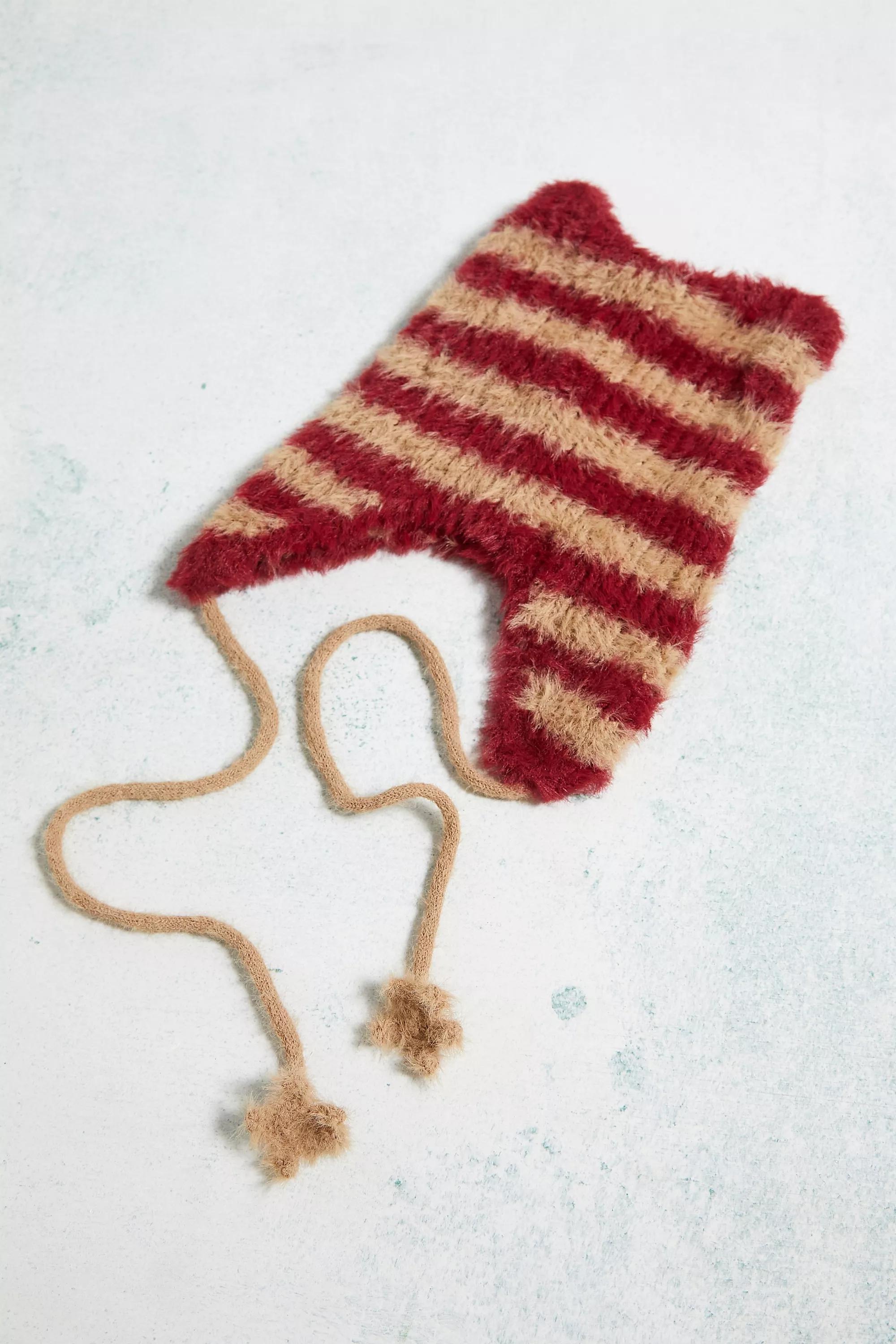 Red Uo Micro Ears Knit Beanie, , large image number 2
