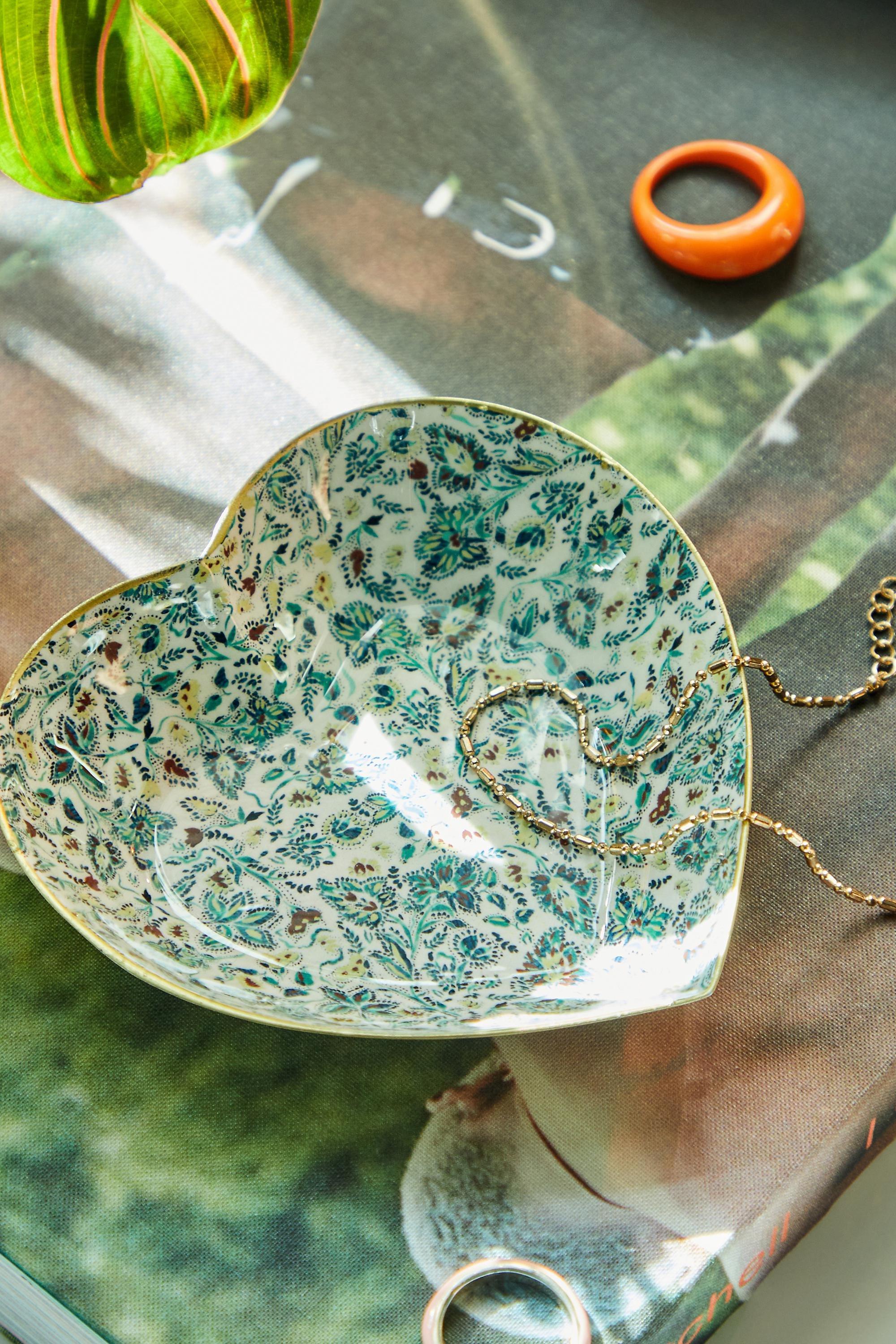 Green Paisley Heart-Shaped Jewellery Dish, GRN, large image number 1
