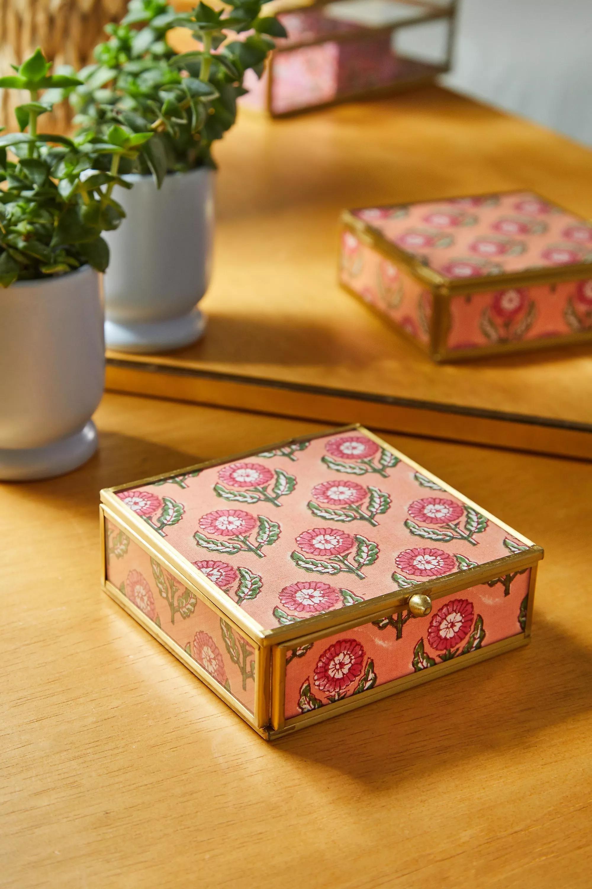 Pink Square Kantha Jewellery Box, , large image number 1