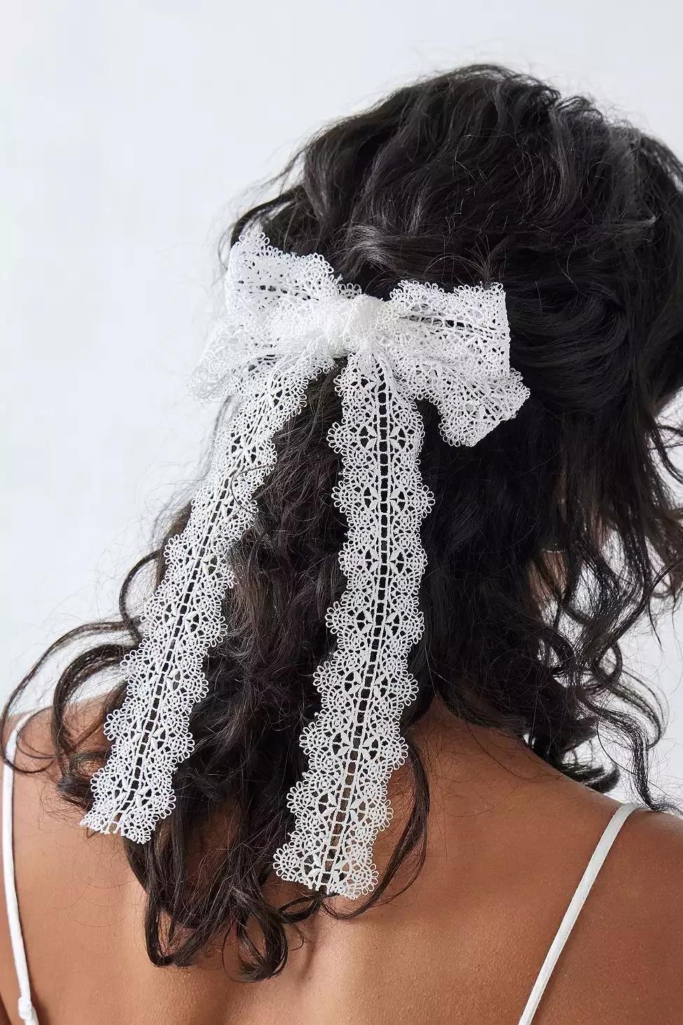 White Oversized Lace Bow Hair Clip, , large image number 0