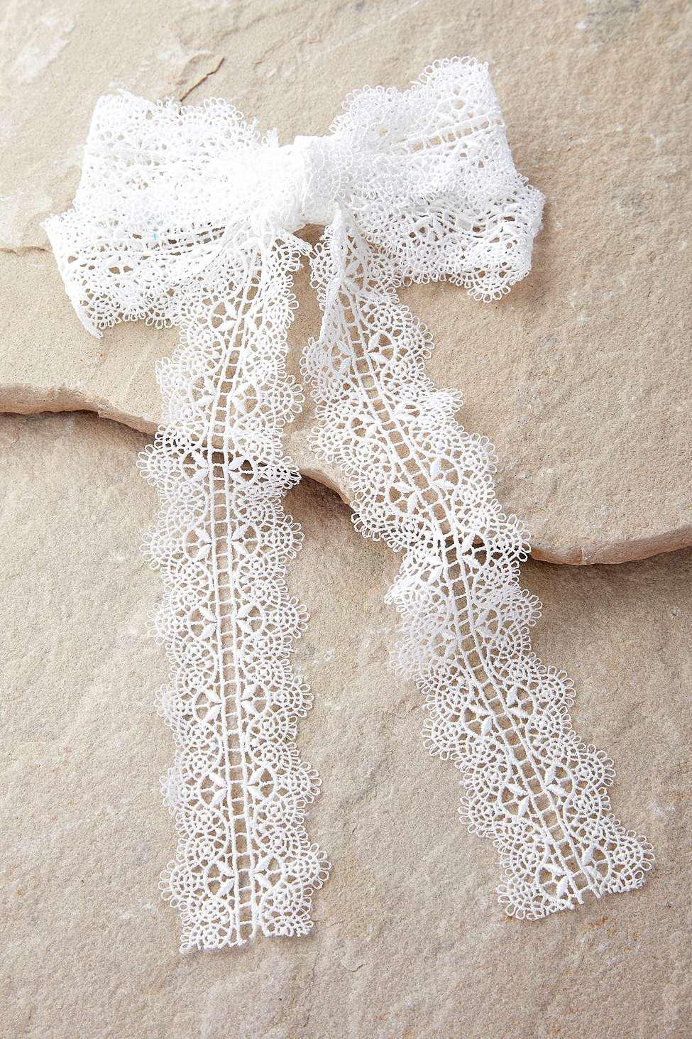 White Oversized Lace Bow Hair Clip, , large image number 1
