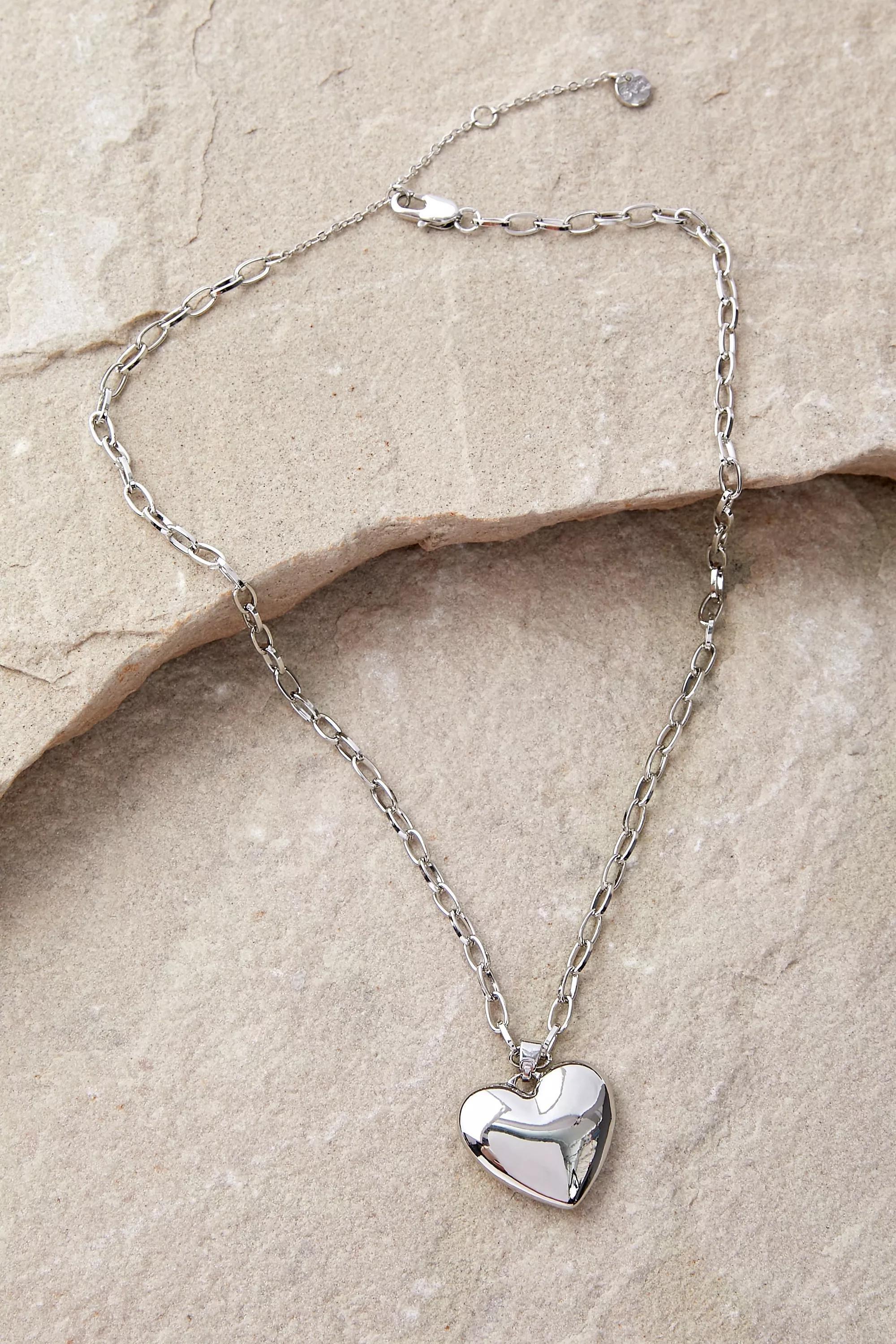 Silver Chunky Heart Pendant Necklace, , large image number 1