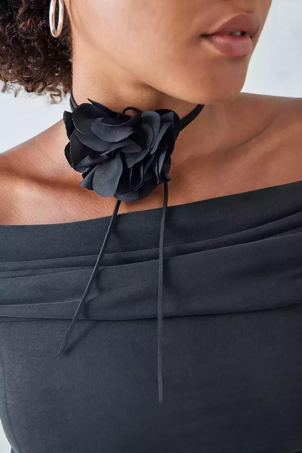 Black Silence + Noise Jem Layered Flower Choker, , large image number 0