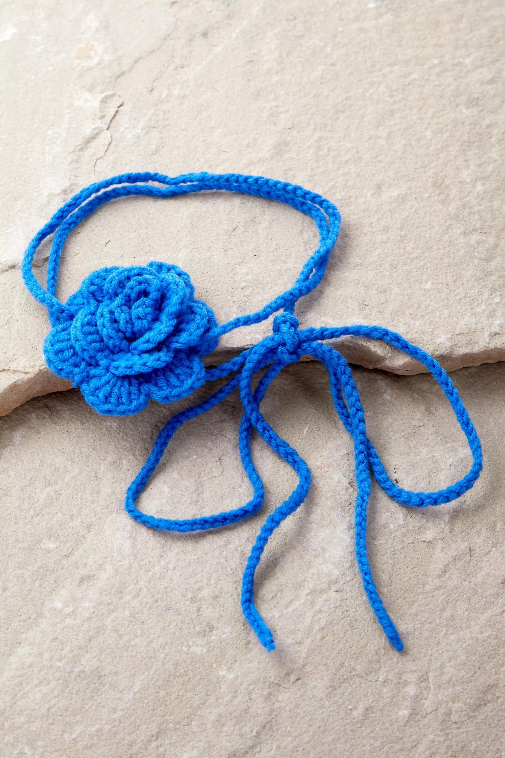 Blue Knit Flower Choker Necklace, , large image number 2