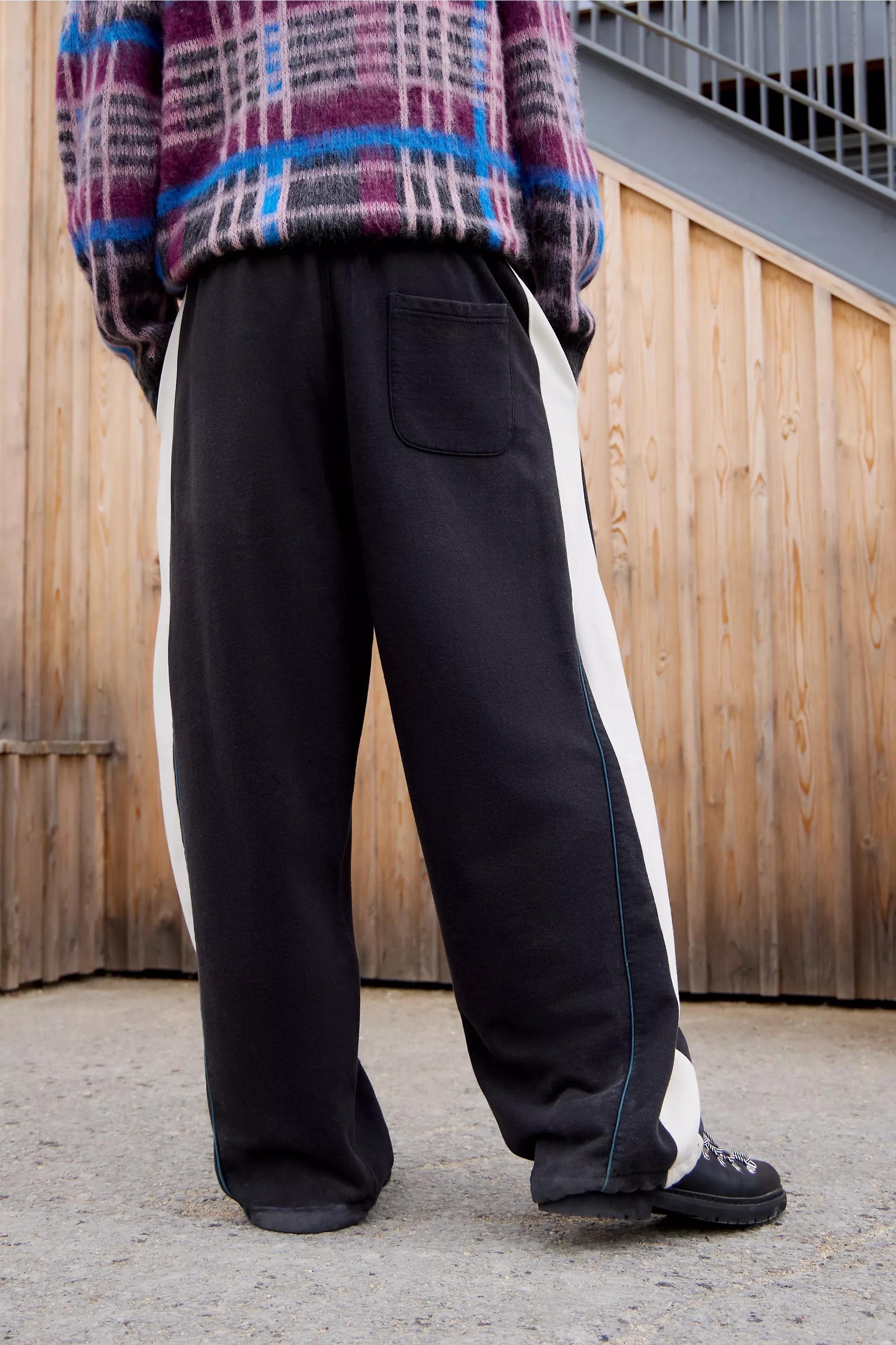 Black Iets Frans... Panelled Harri Baggy Joggers, , large image number 2