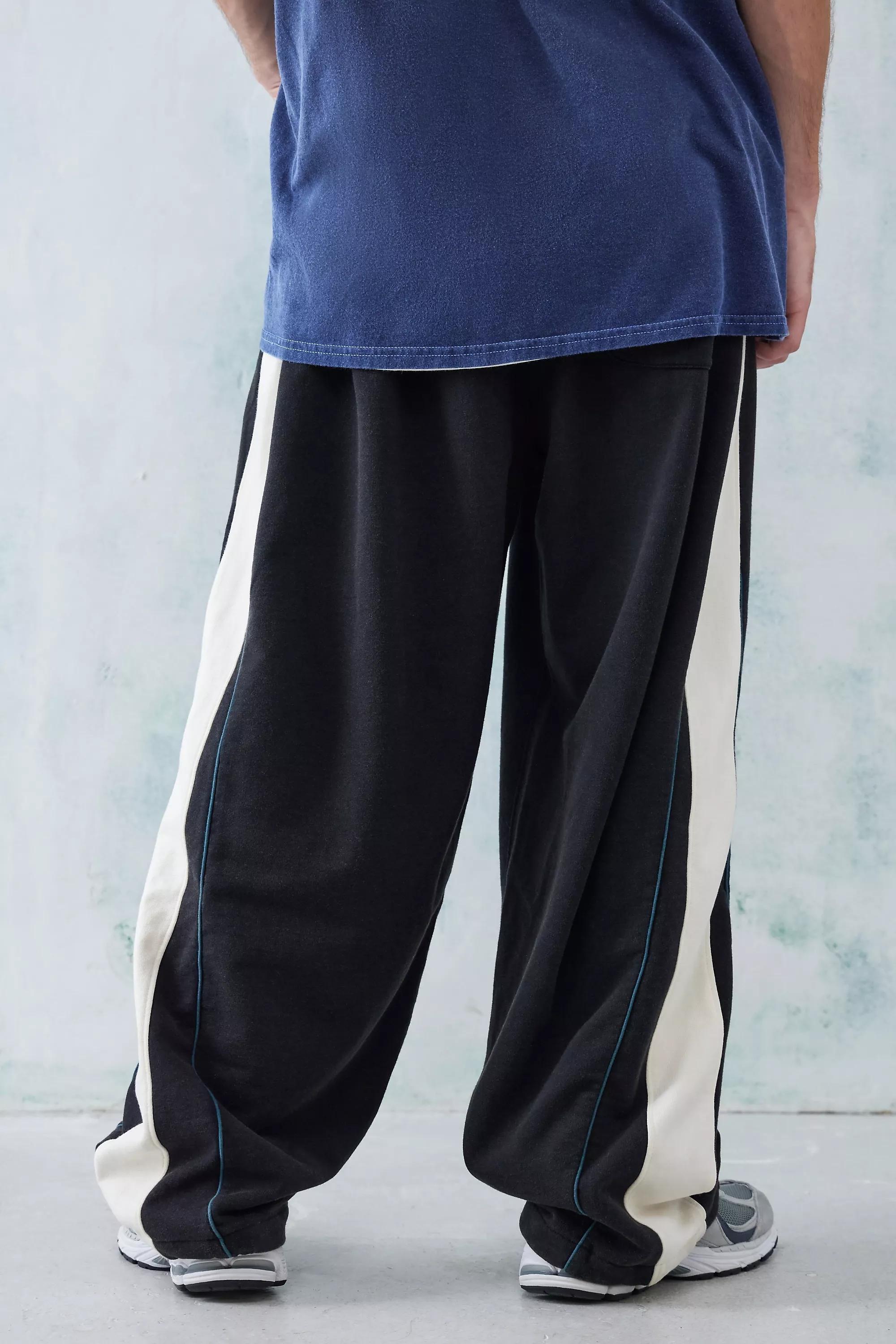 Black Iets Frans... Panelled Harri Baggy Joggers, , large image number 3