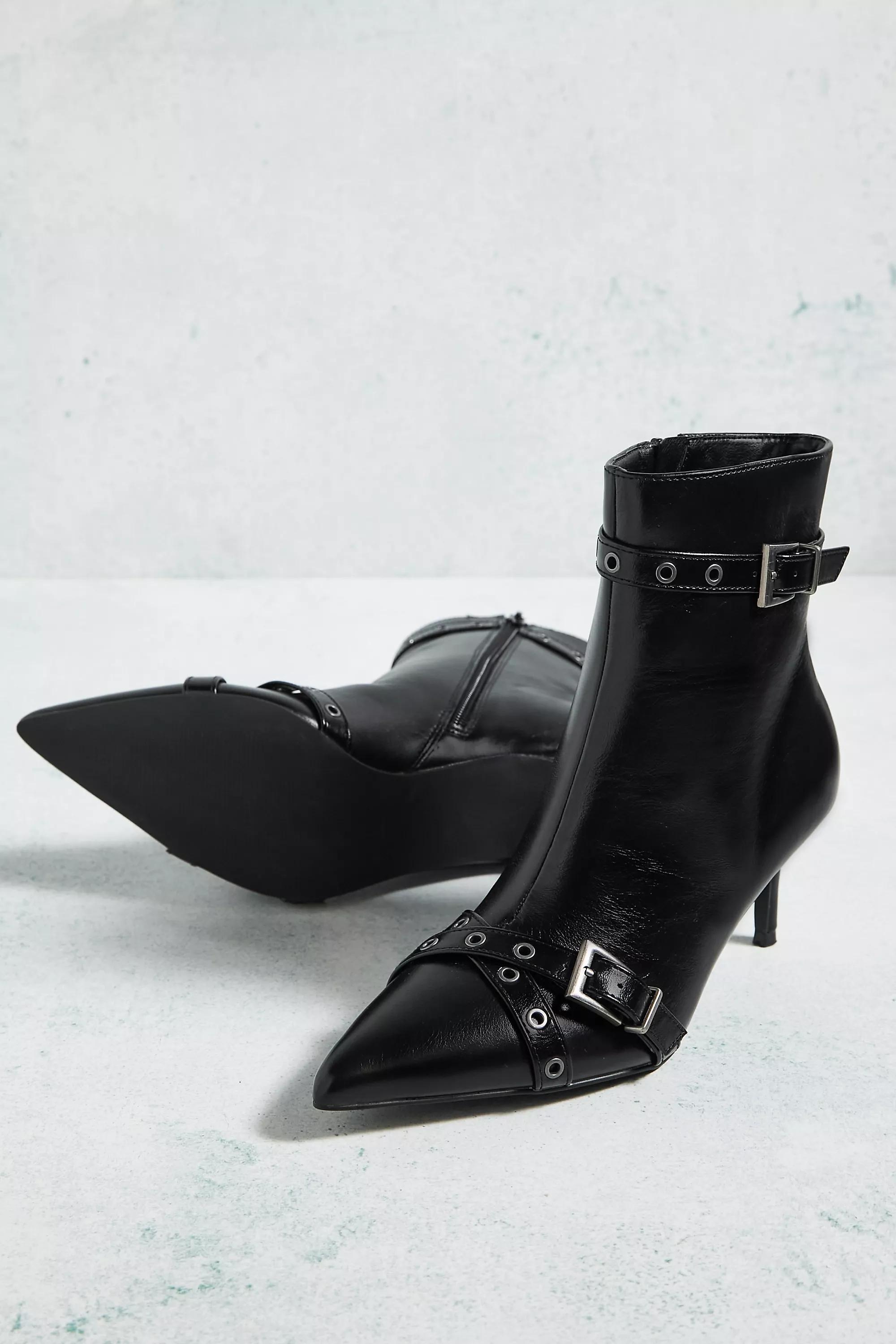 Urban Outfitters - Black Kali Studded Leather Ankle Boots