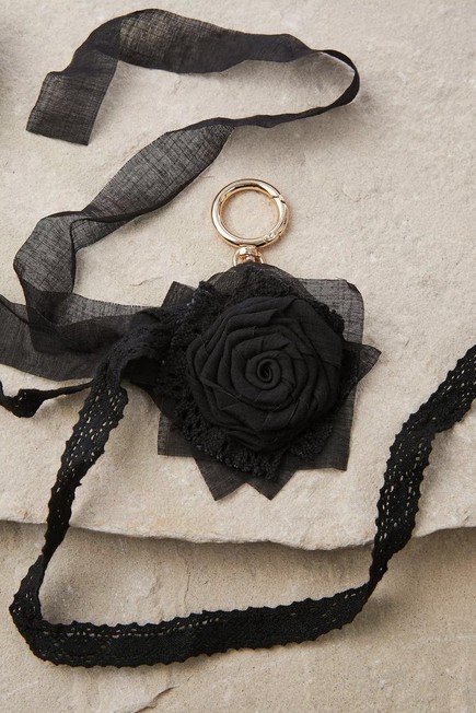 Urban Outfitters - Black Lace Flower Corsage Keyring