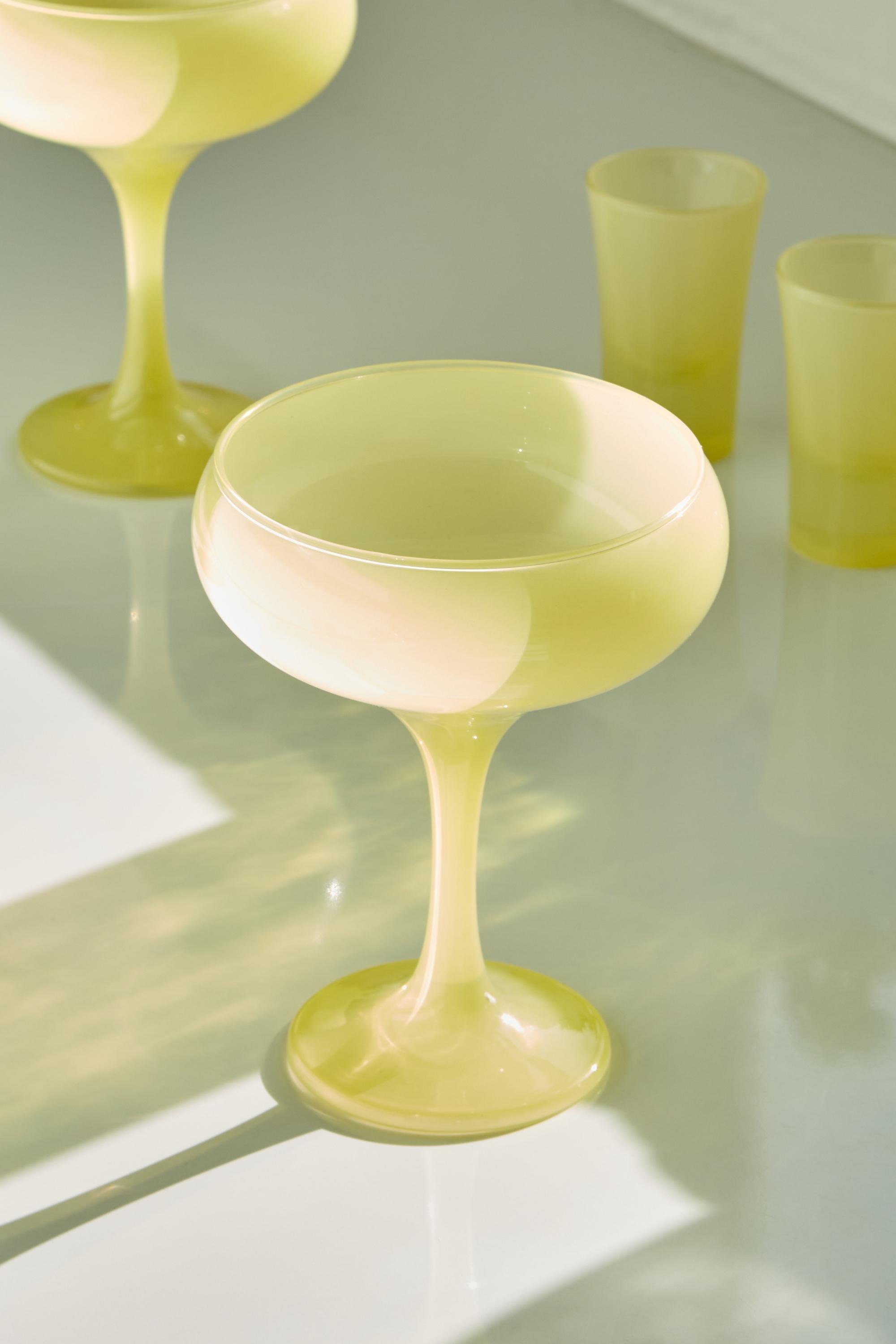 Yellow Pastel Champagne Coupe, YEL, large image number 3