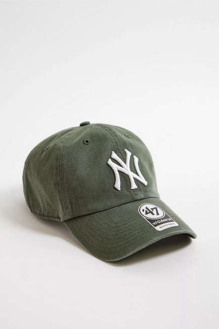Urban Outfitters - GRN '47 Brand NY Yankees Khaki Baseball Cap