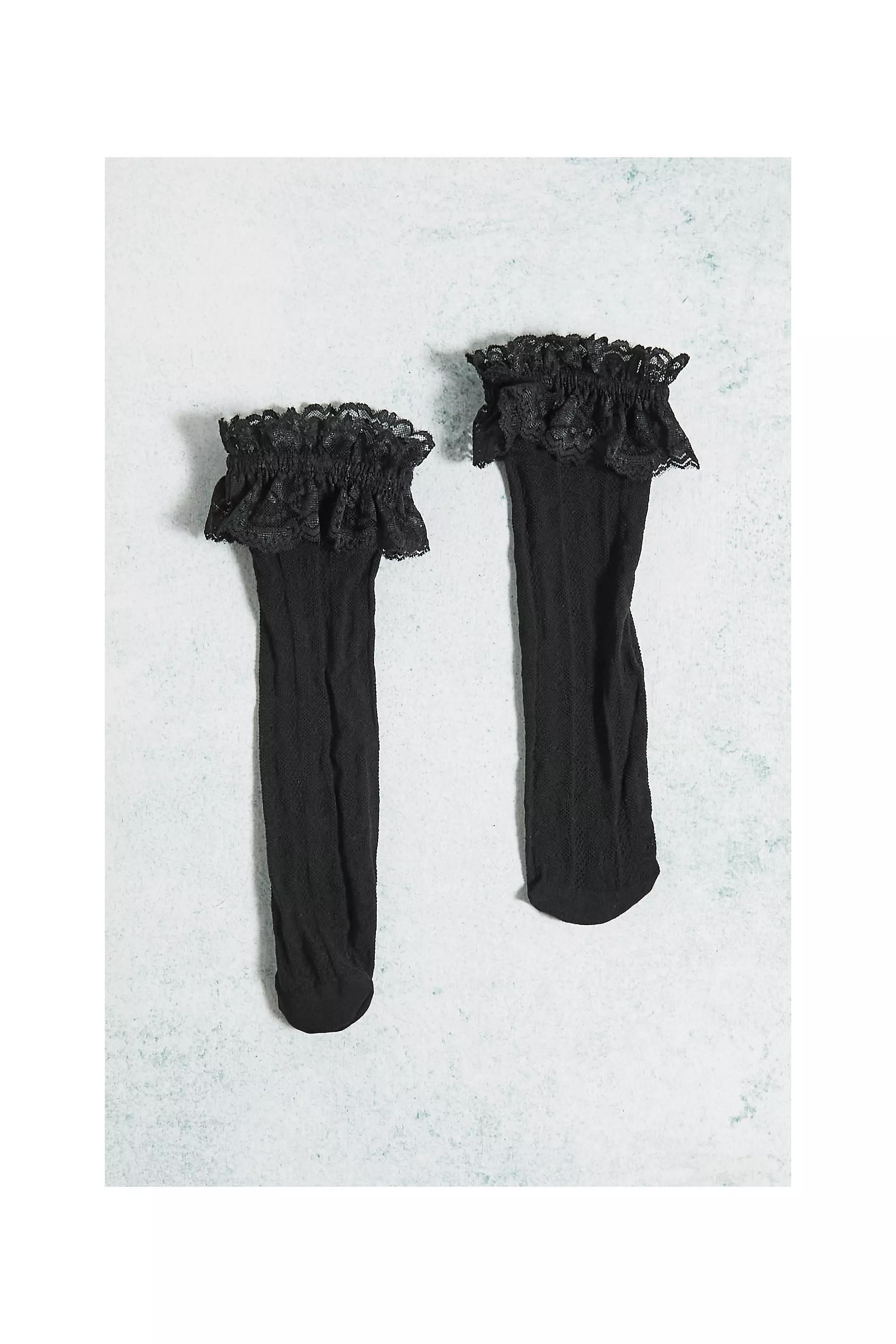 Black Out From Under Heart Lace Ruffle Socks, , large image number 2