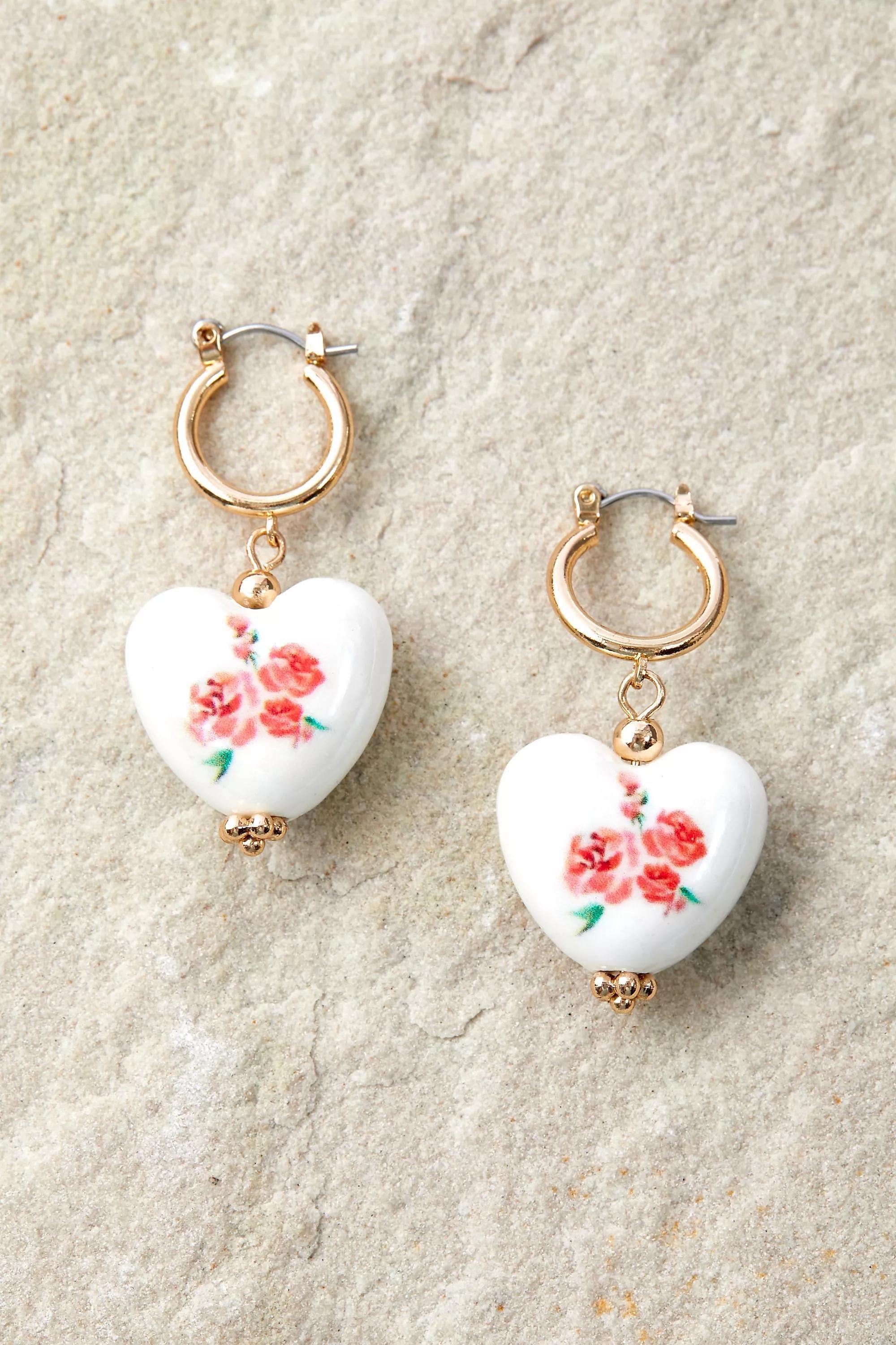 Gold Silence + Noise Pearl Heart Kitsch Earrings, , large image number 0