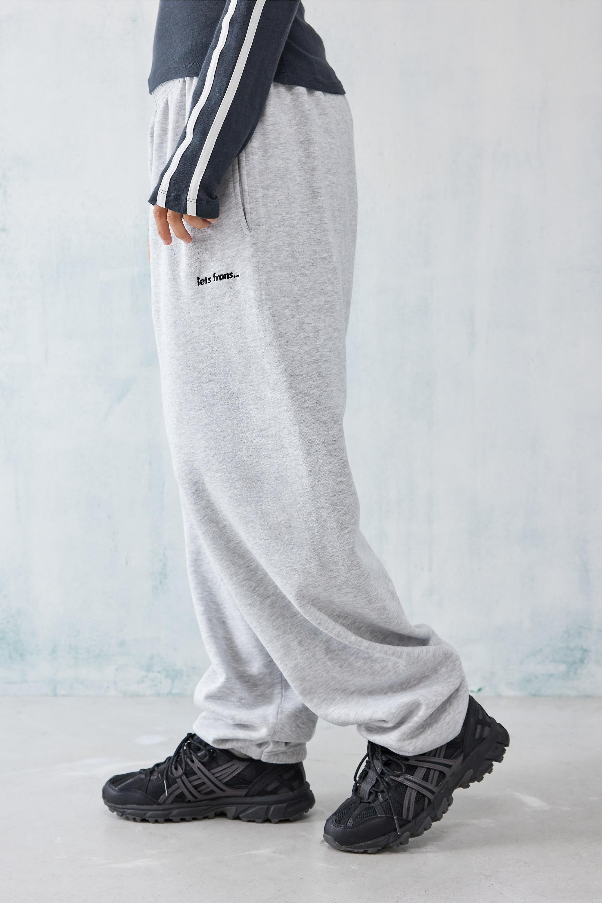Iets frans grey joggers 2025