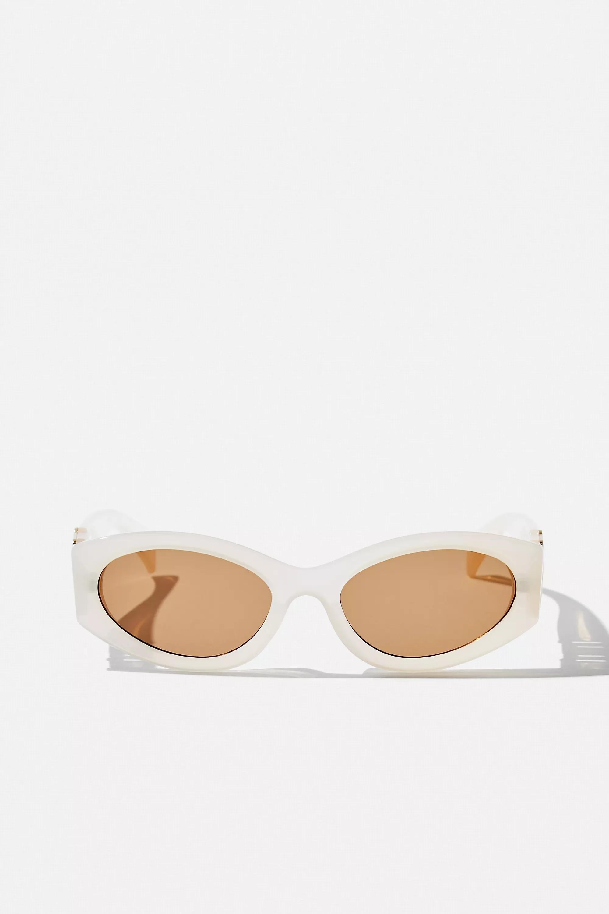 Cream Uo Sedona City Frame Sunglasses, CREME, large image number 3