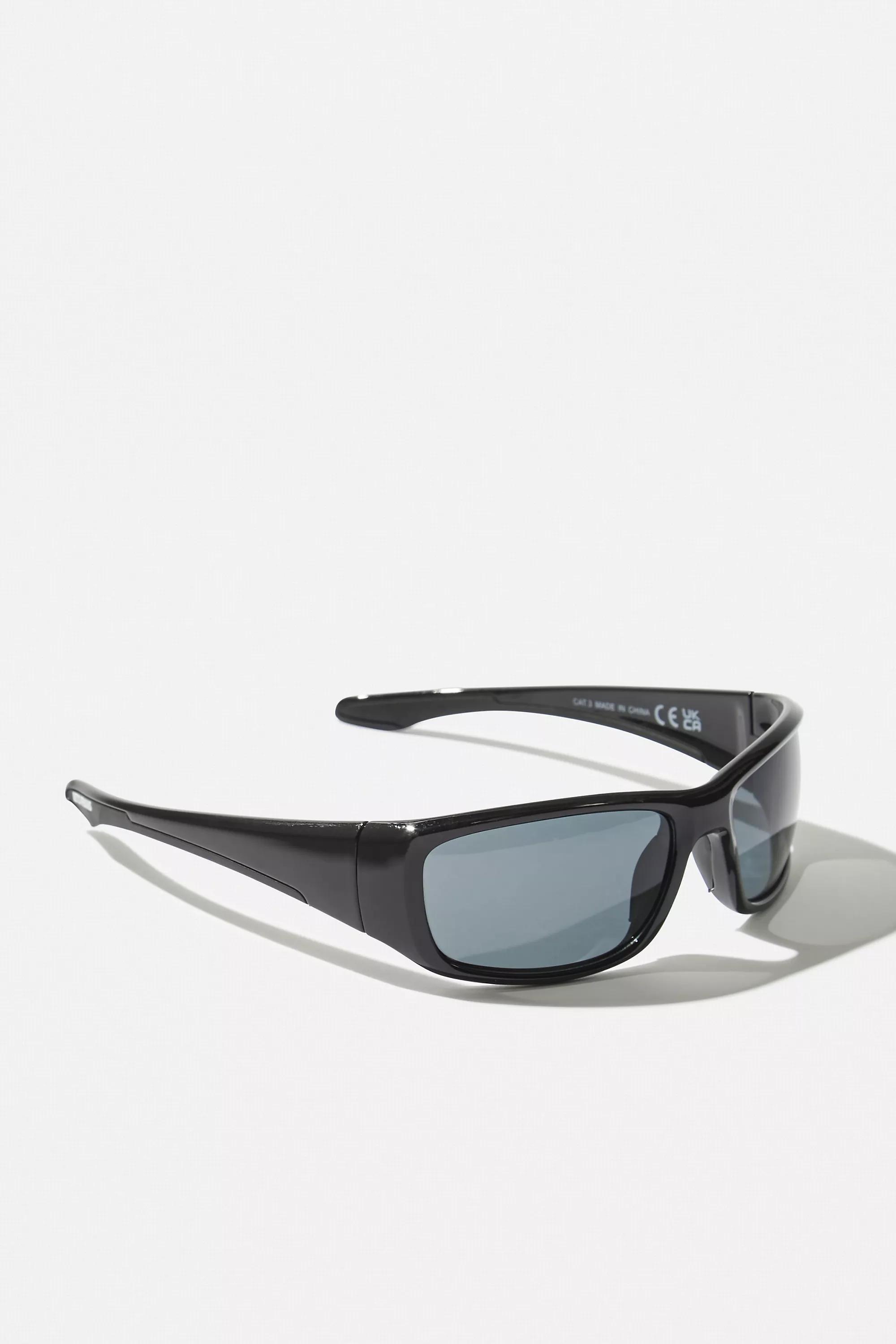 Black Saskia Sports Wrap Sunglasses, BLK, large image number 1