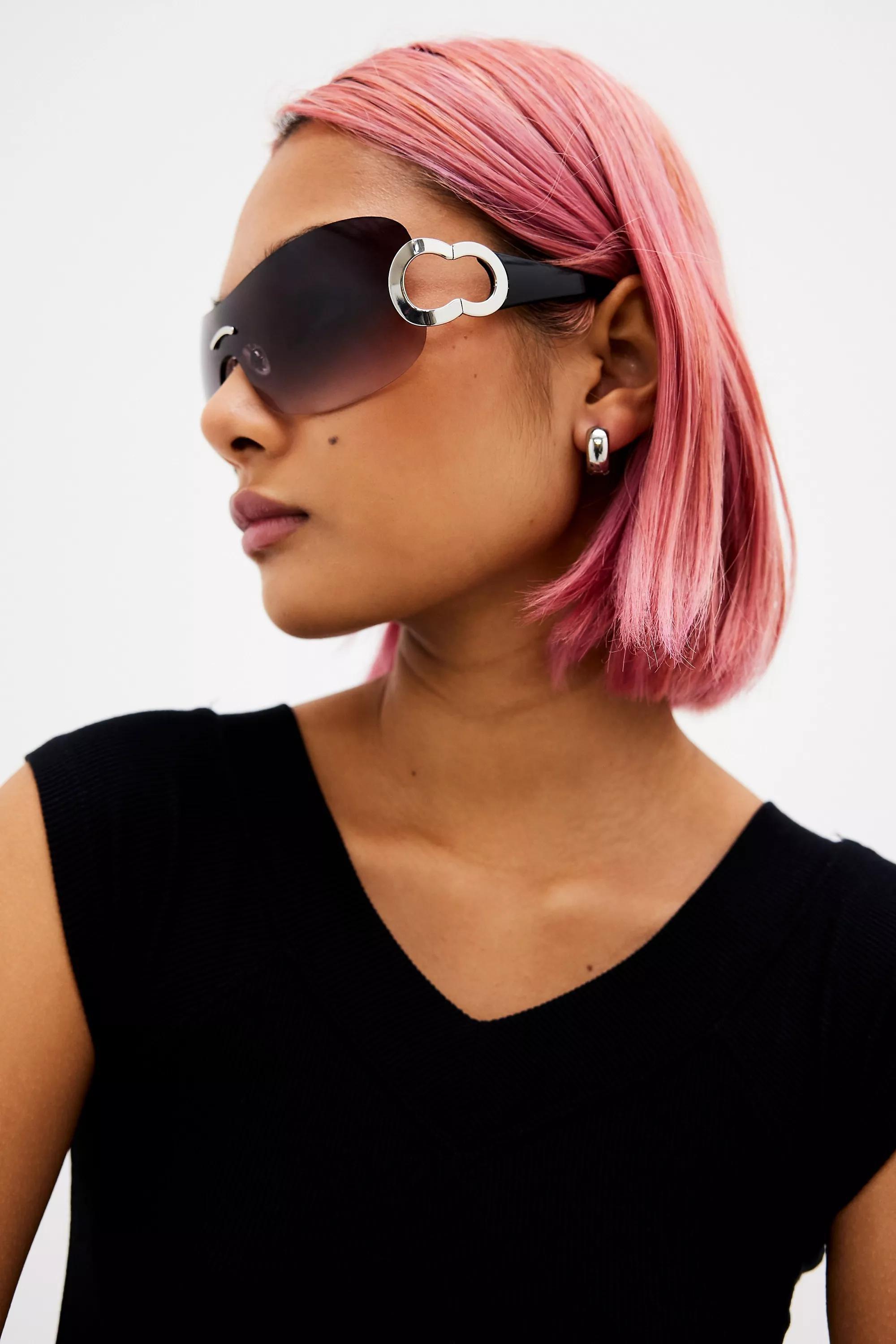 Black Uo Gabriella Shield Sunglasses, BLK, large image number 0