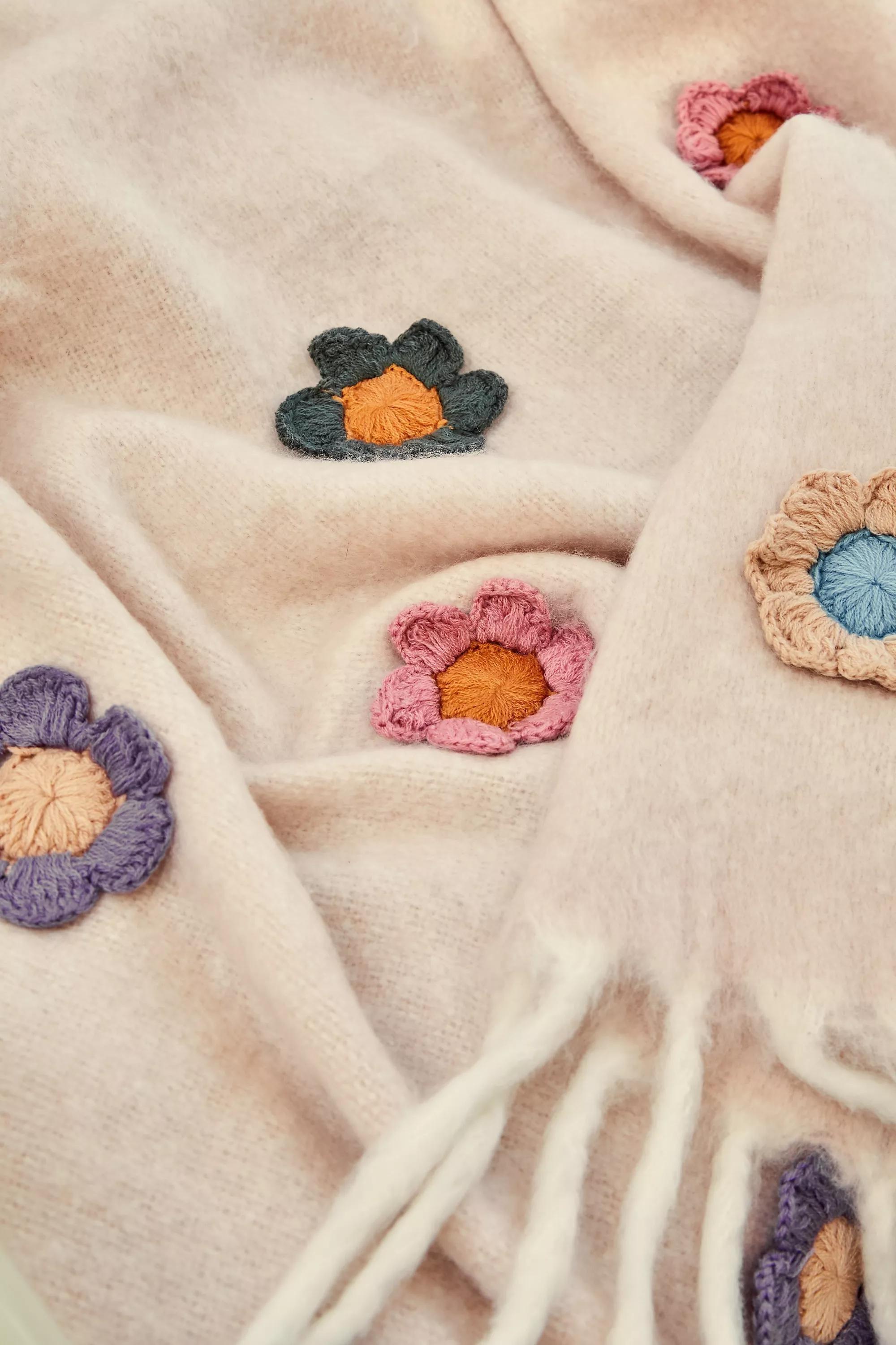 Pink Daisy Cosy Blanket, PINK, large image number 2