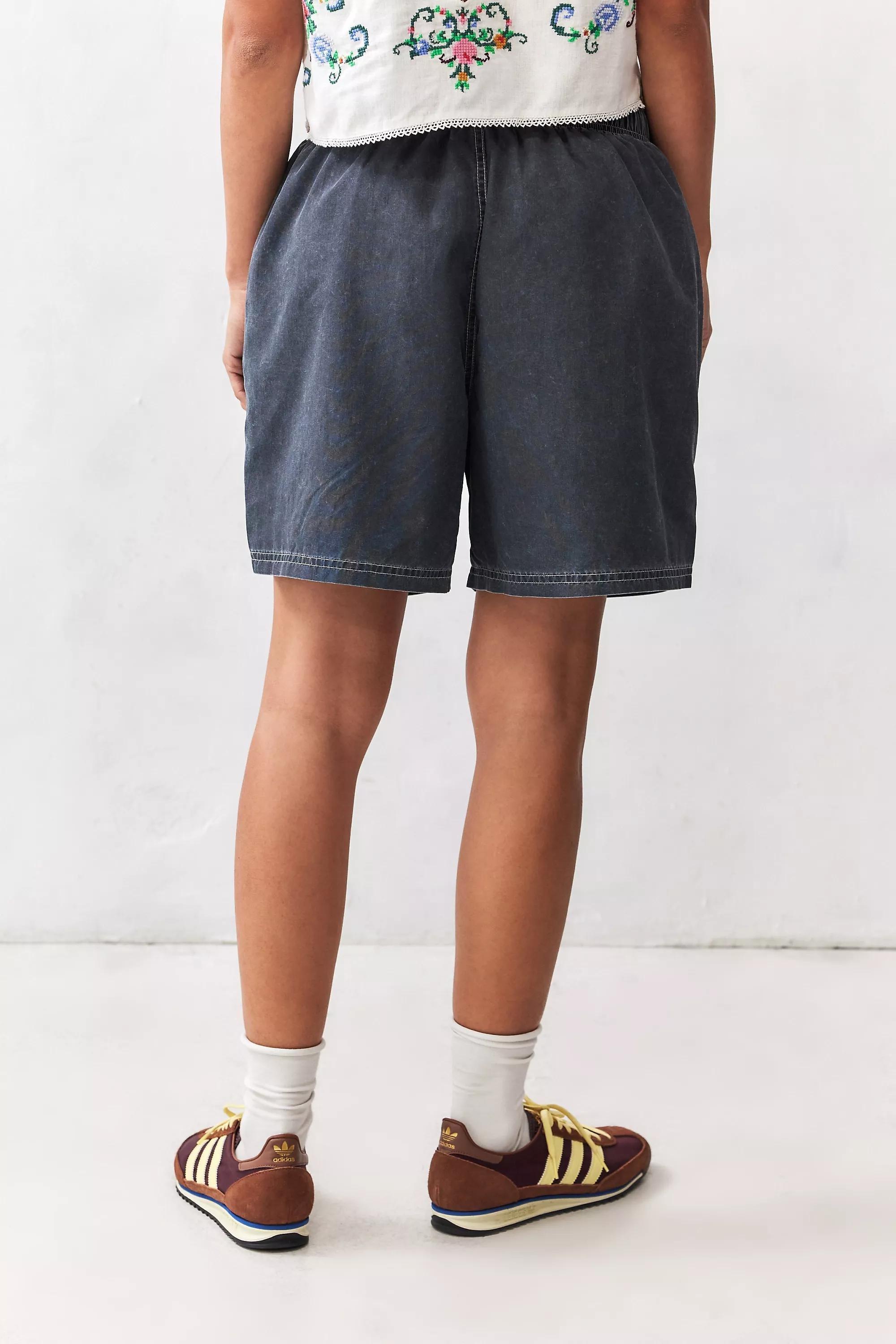 Urban Outfitters - Black Bdg Washed Star Logo Swim Shorts