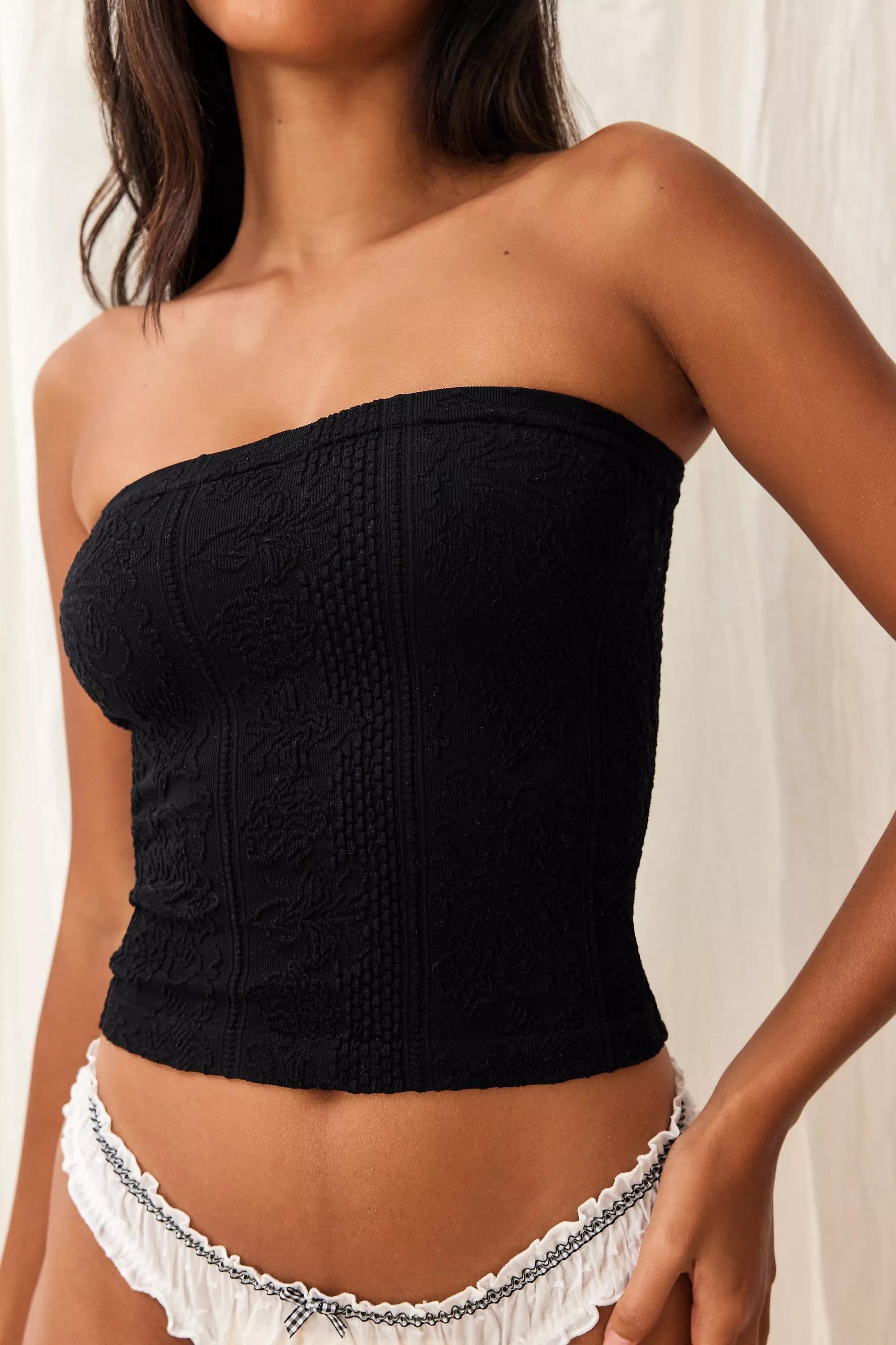 Black Out From Under Tapestry Texture Bandeau Crop Top, , large image number 4