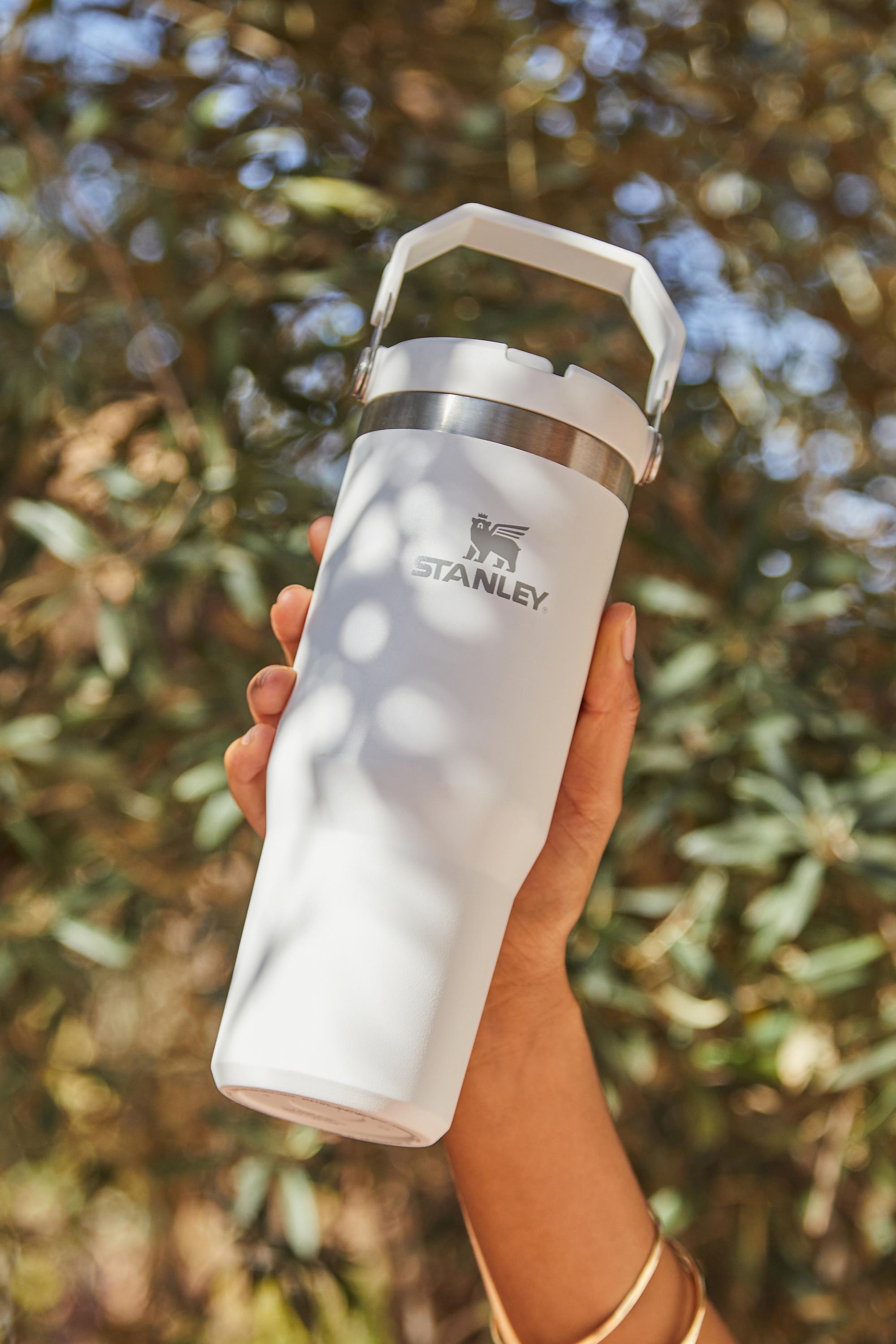 White Stanley Frost Classic Ice flow Flip Straw 0.89L Tumbler, WHT, large image number 0