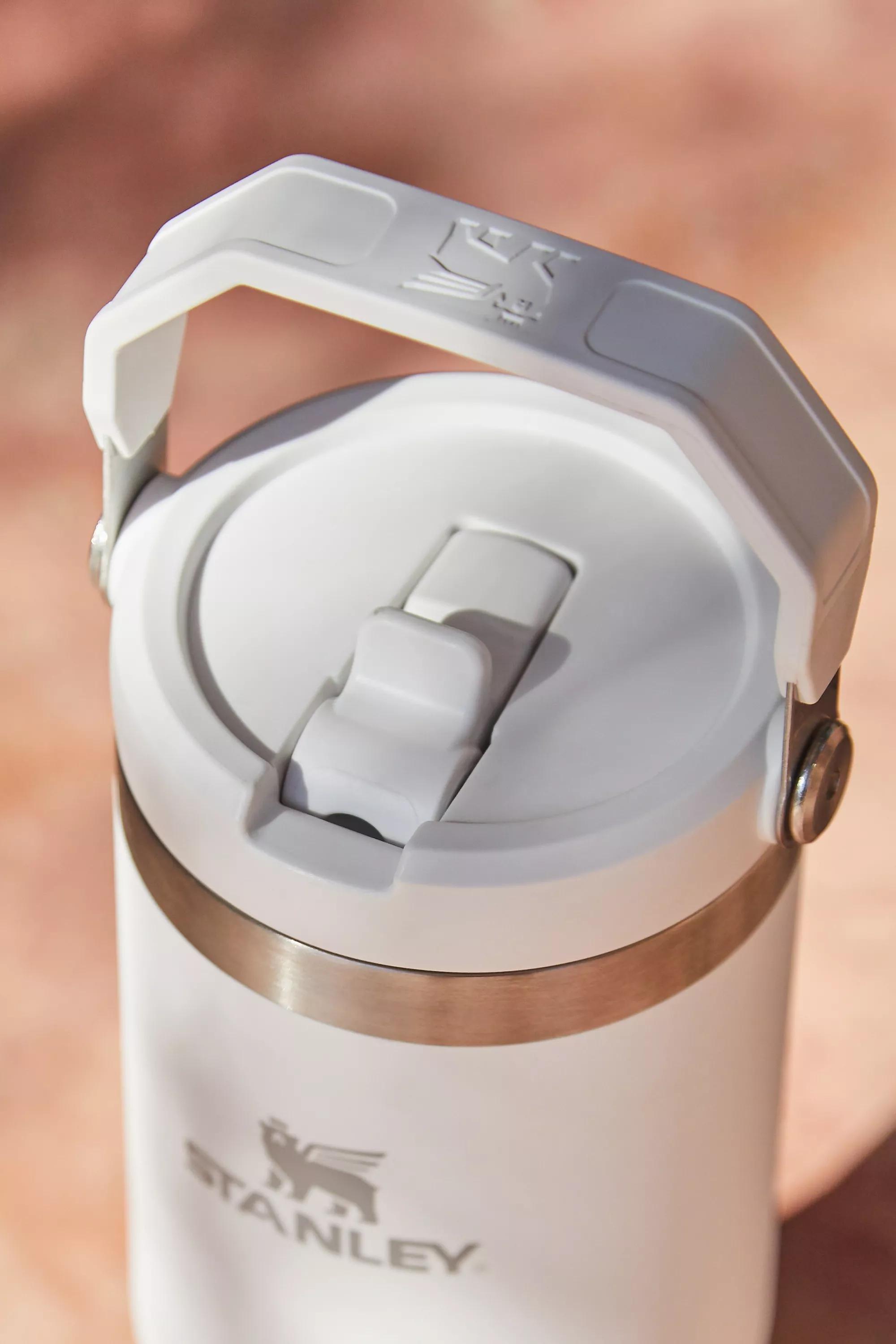 White Stanley Frost Classic Ice flow Flip Straw 0.89L Tumbler, WHT, large image number 4