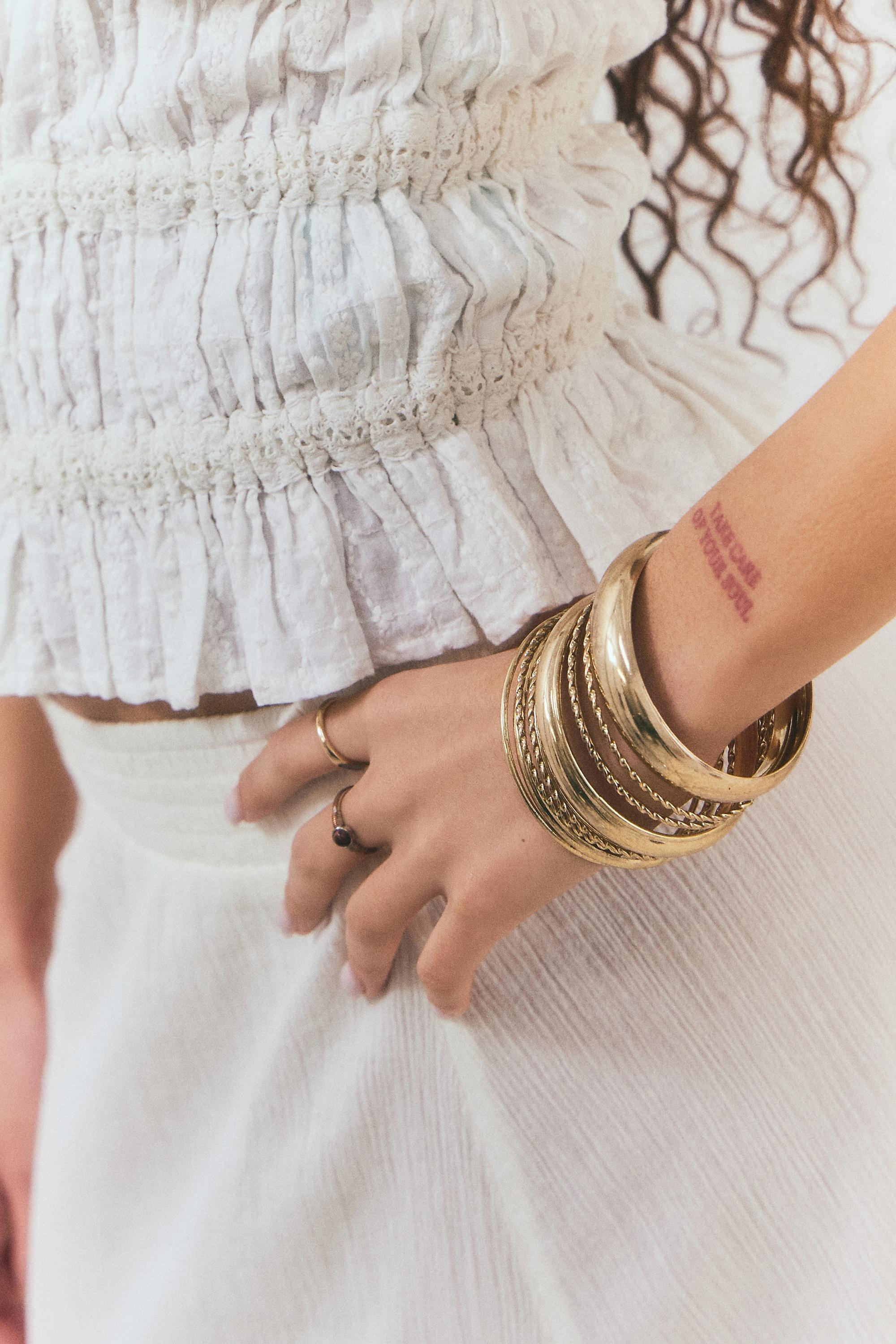 Gold Clean Bangles Pack, GOLD, large image number 1