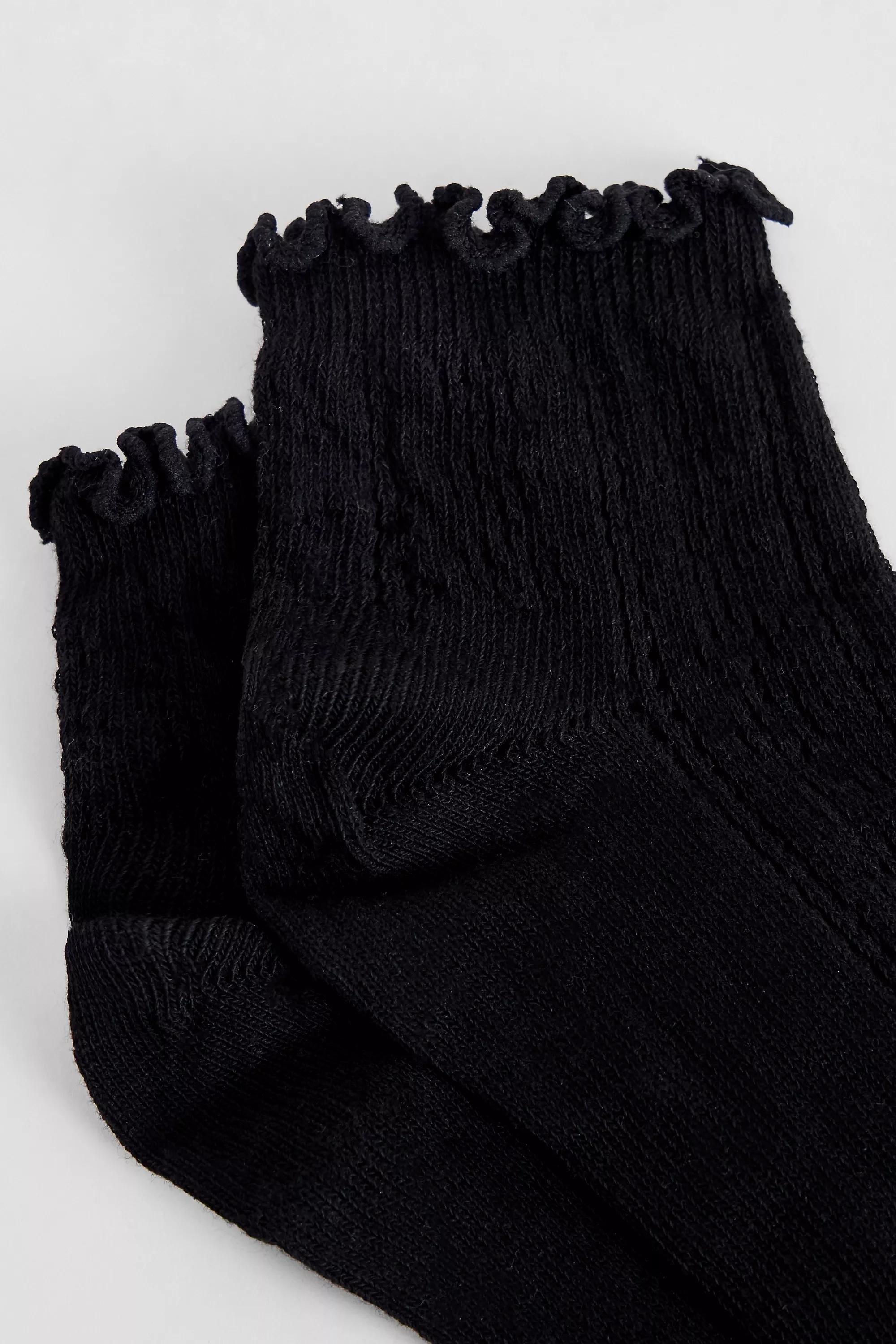 Black Out From Under Pointelle Lettuce-Edge Ankle Socks, BLK, large image number 2