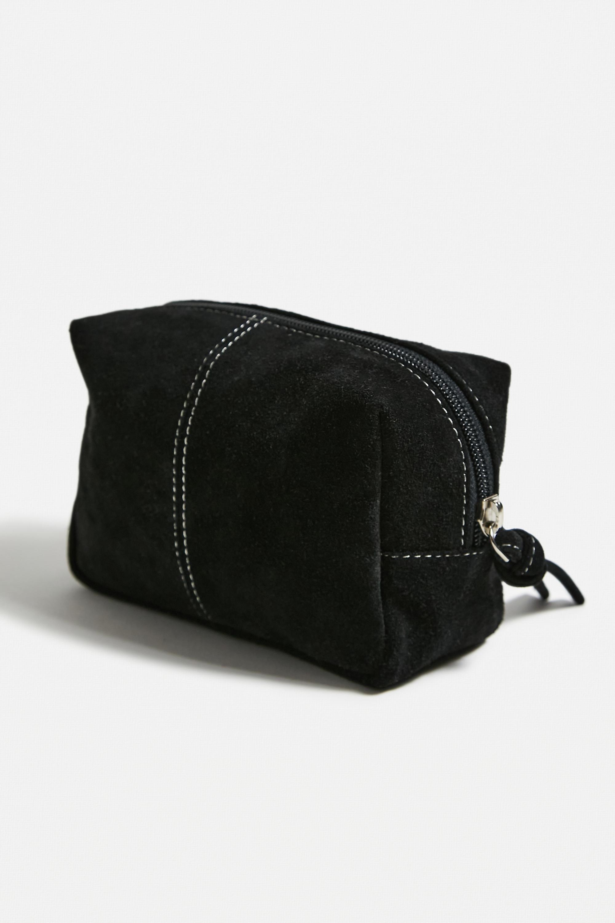 Black Uo Suede Makeup Bag, BLK, large image number 3