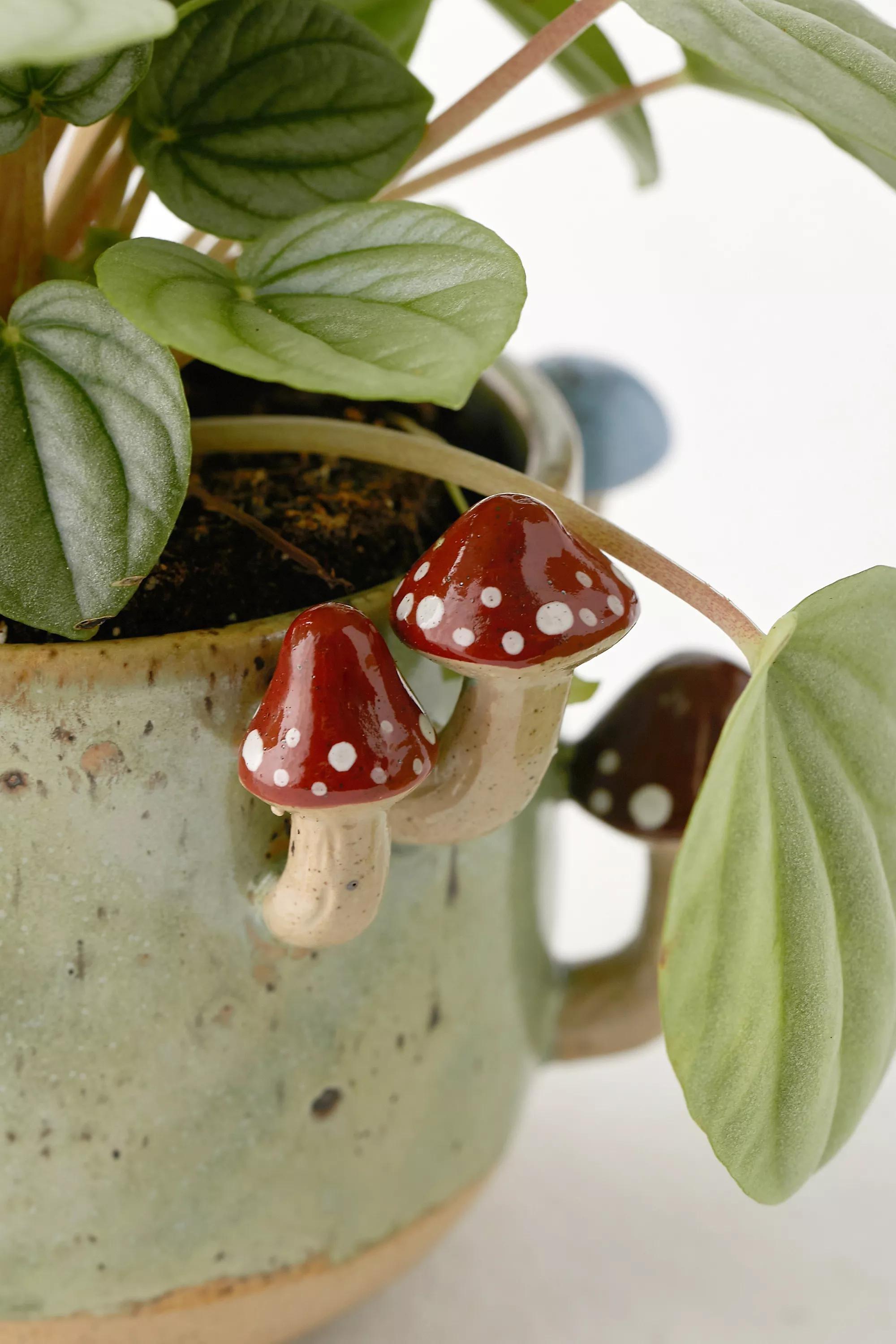 Green Sprouting Mushroom Planter, GRN, large image number 3