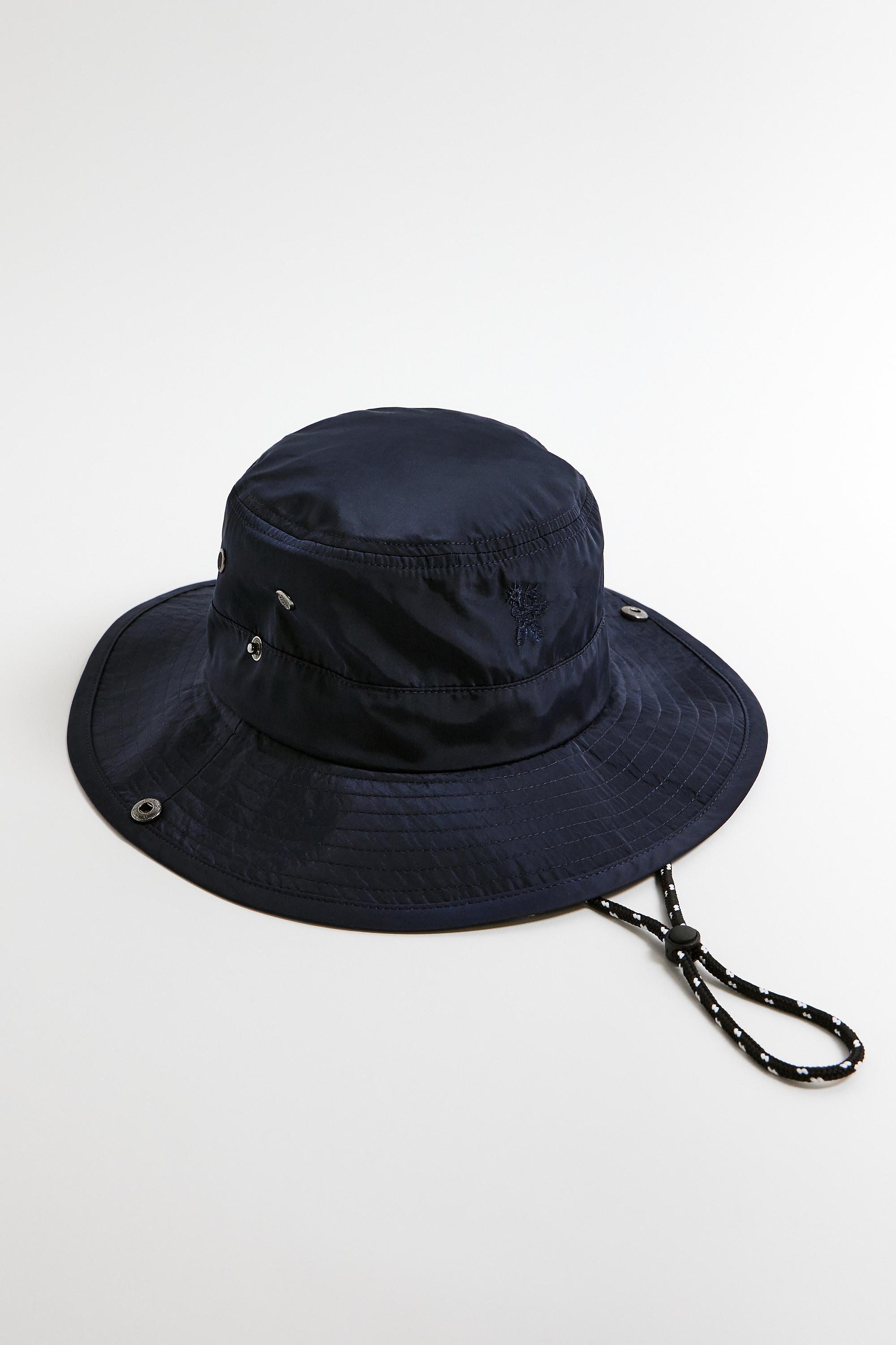 Navy UO Nylon Bucket Hat, NAVY, large image number 0