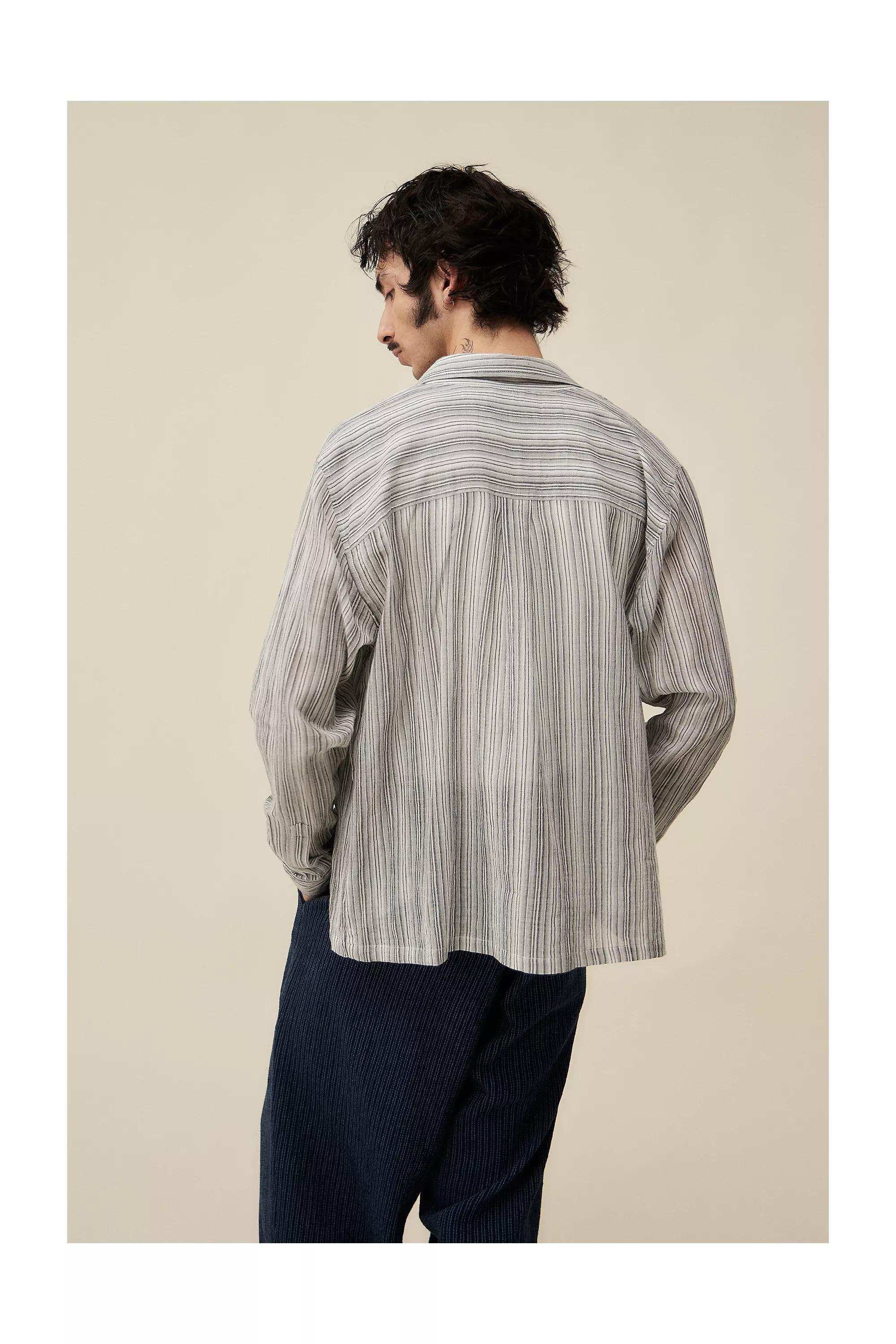 UO Loom Sheer Shirt, , large image number 3
