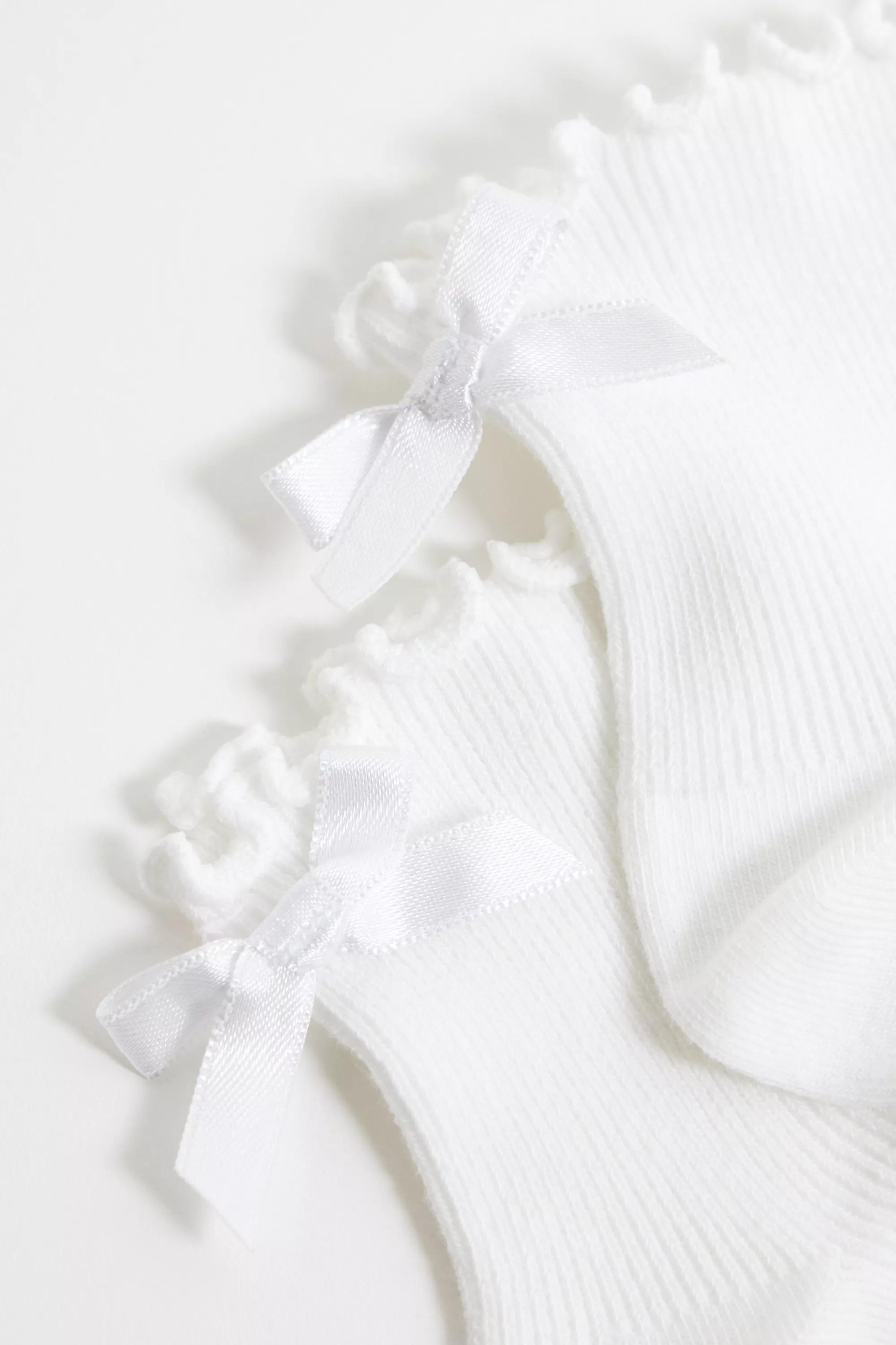 White Out From Under Cropped Bow Socks, WHT, large image number 2