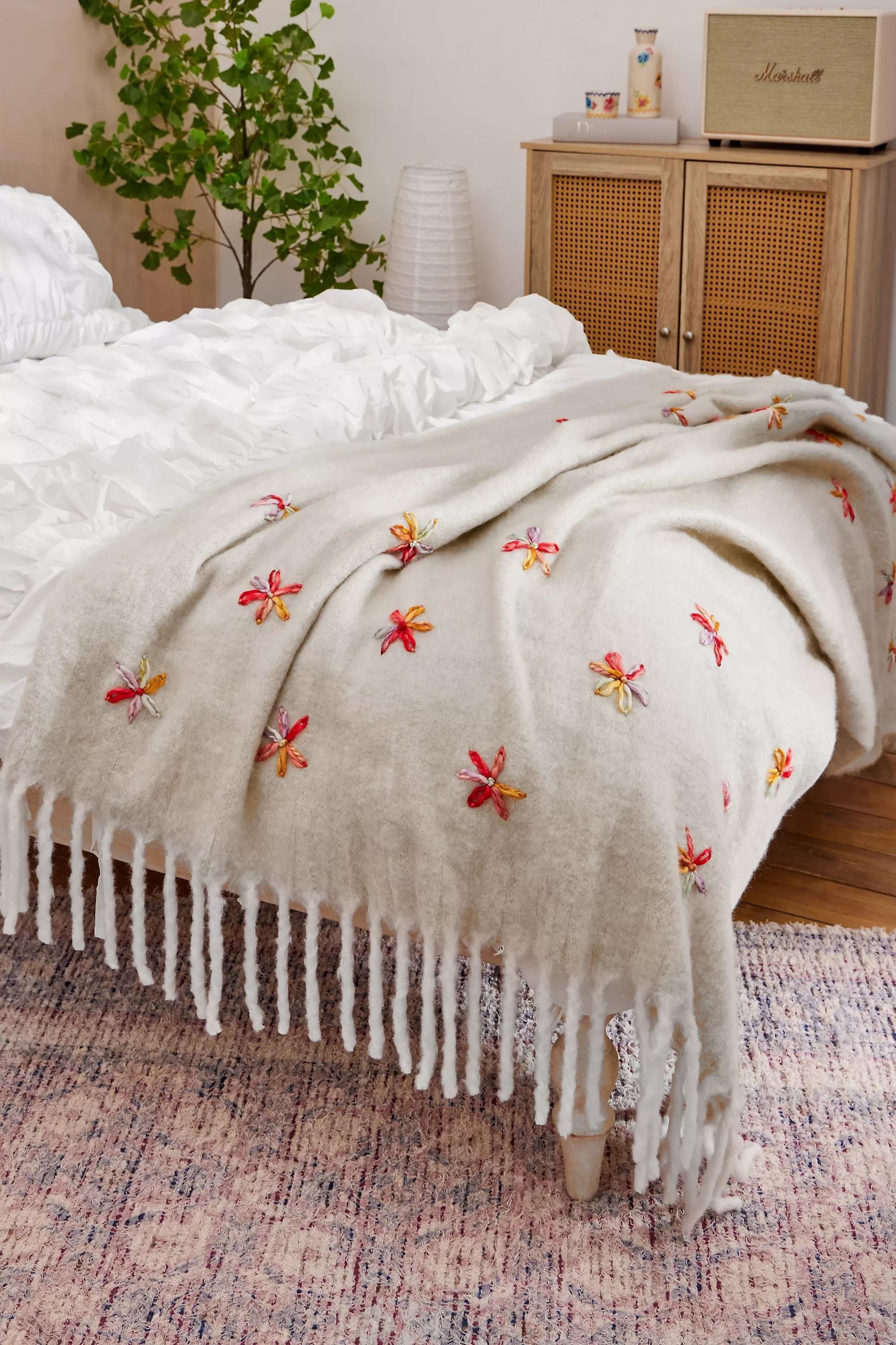 Beige Floral Embellished Cosy Blanket, NEUTR, large image number 0