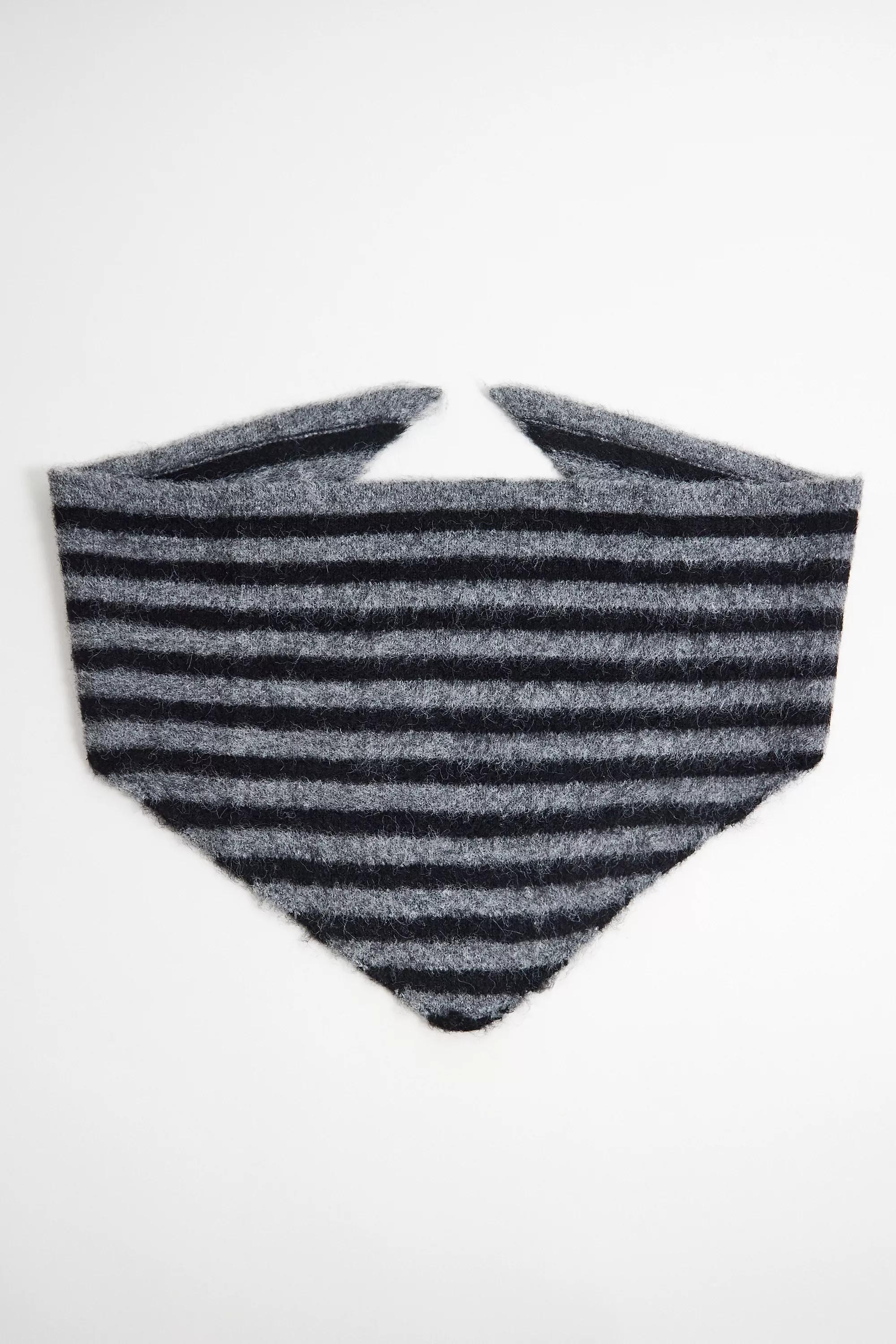 Grey Uo Triangle Neck Scarf, ASSORT, large image number 2