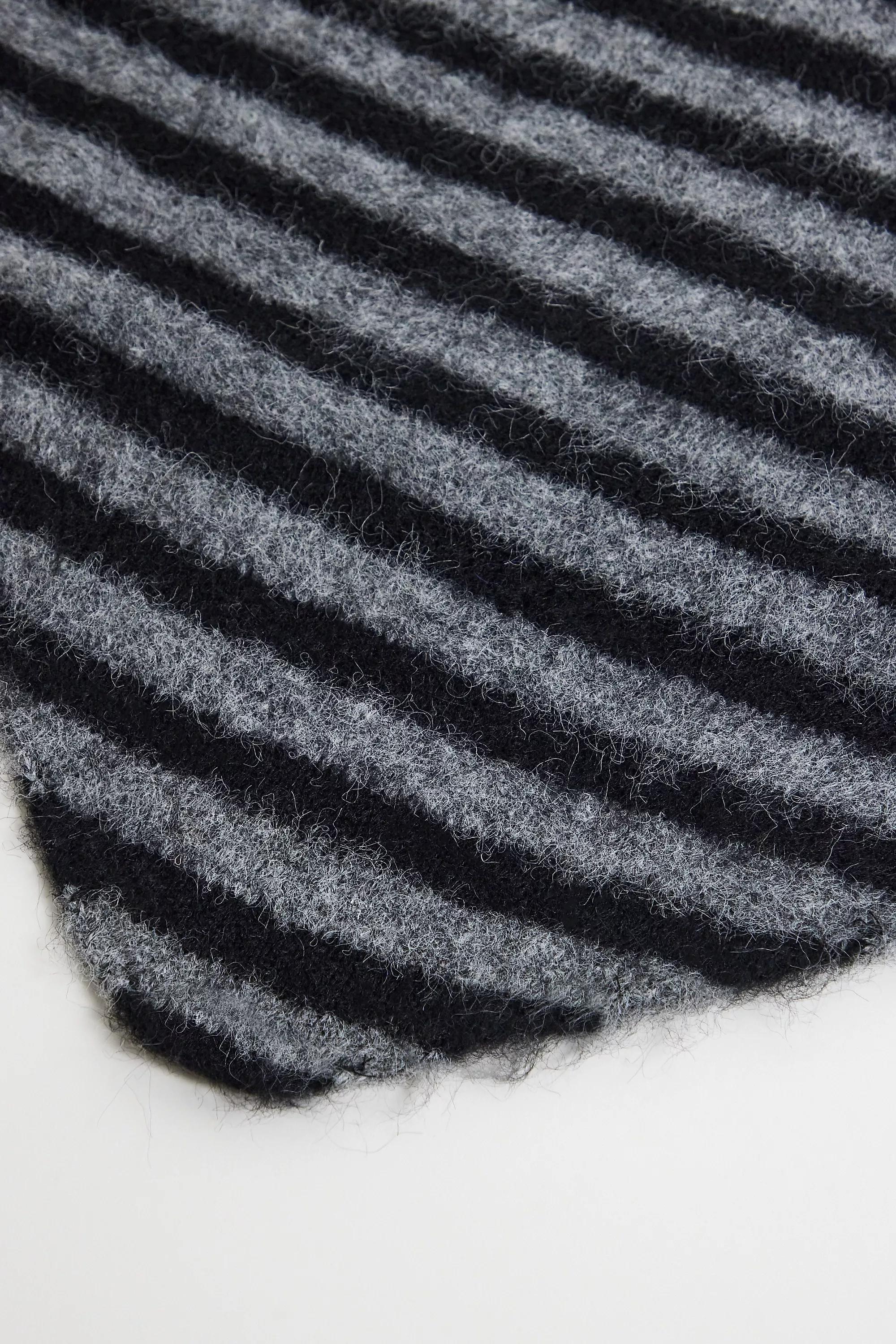 Grey Uo Triangle Neck Scarf, ASSORT, large image number 4