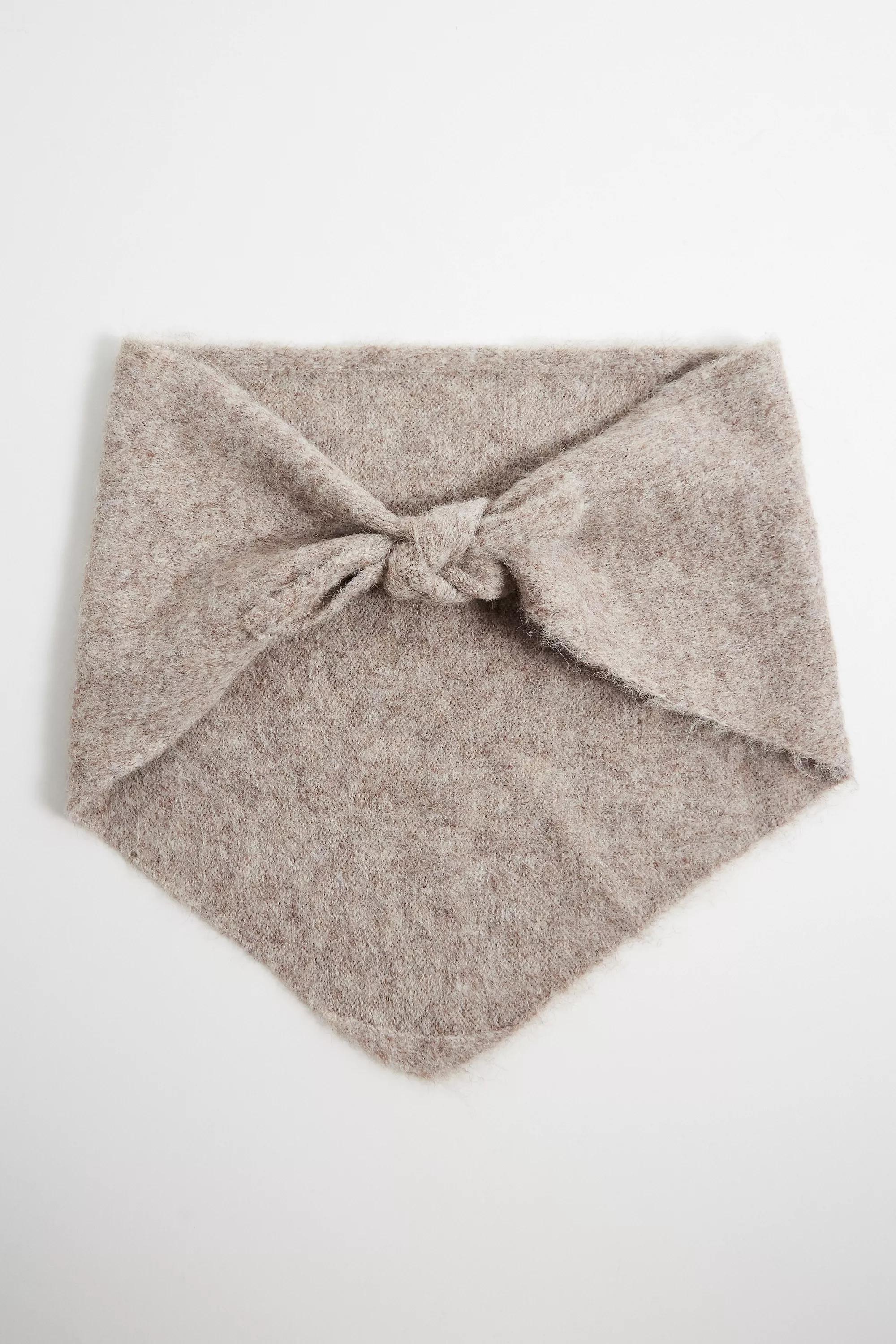Beige Uo Triangle Neck Scarf, NEUTR, large image number 1